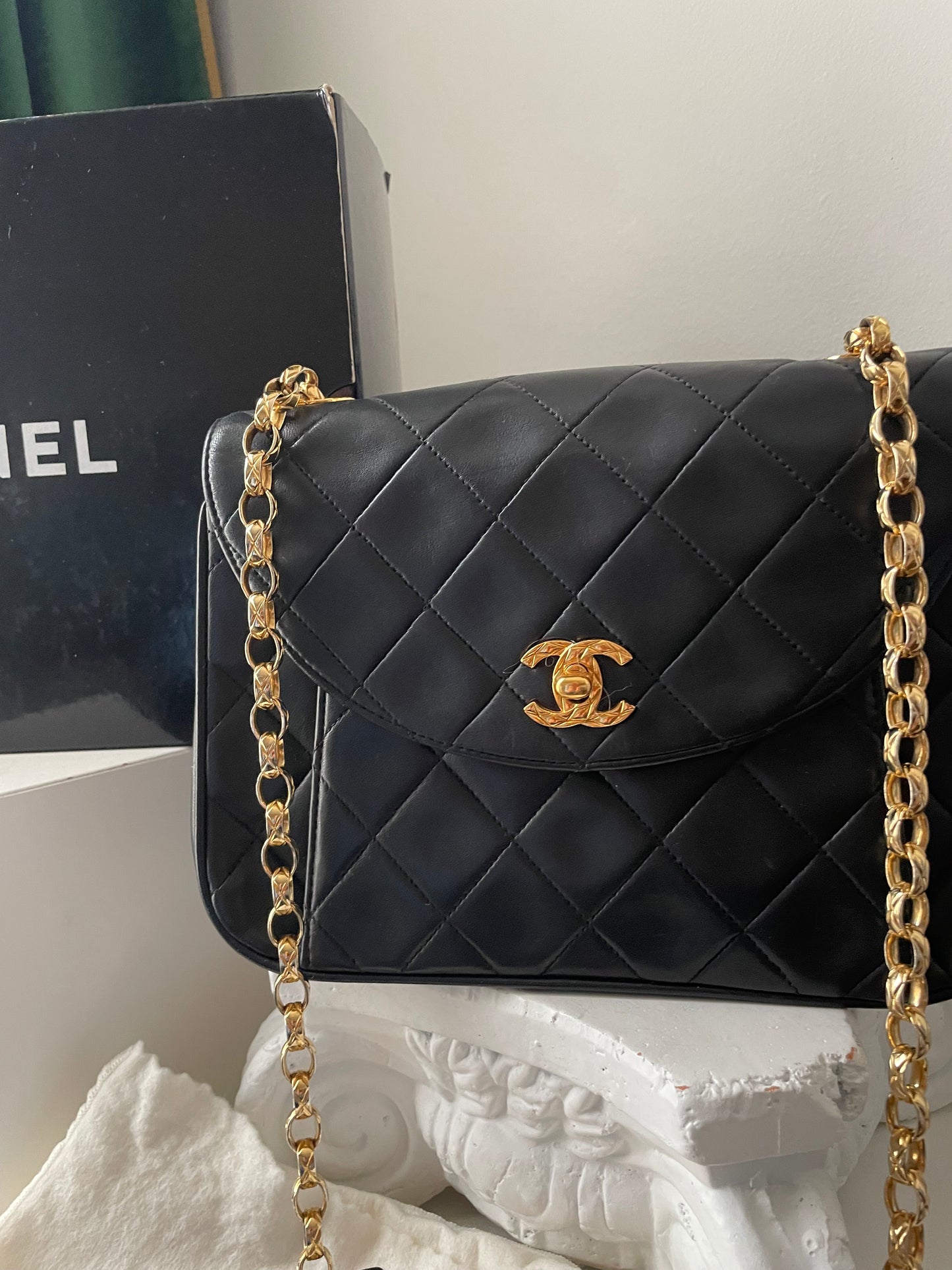 Vintage Chanel Bijoux Chain Bag