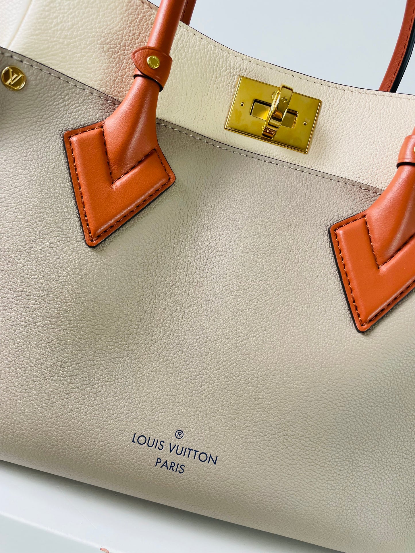 Louis Vuitton On My Side Tote