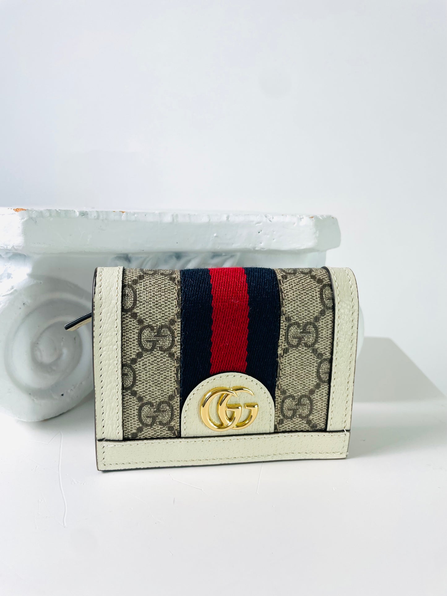Gucci Jackie