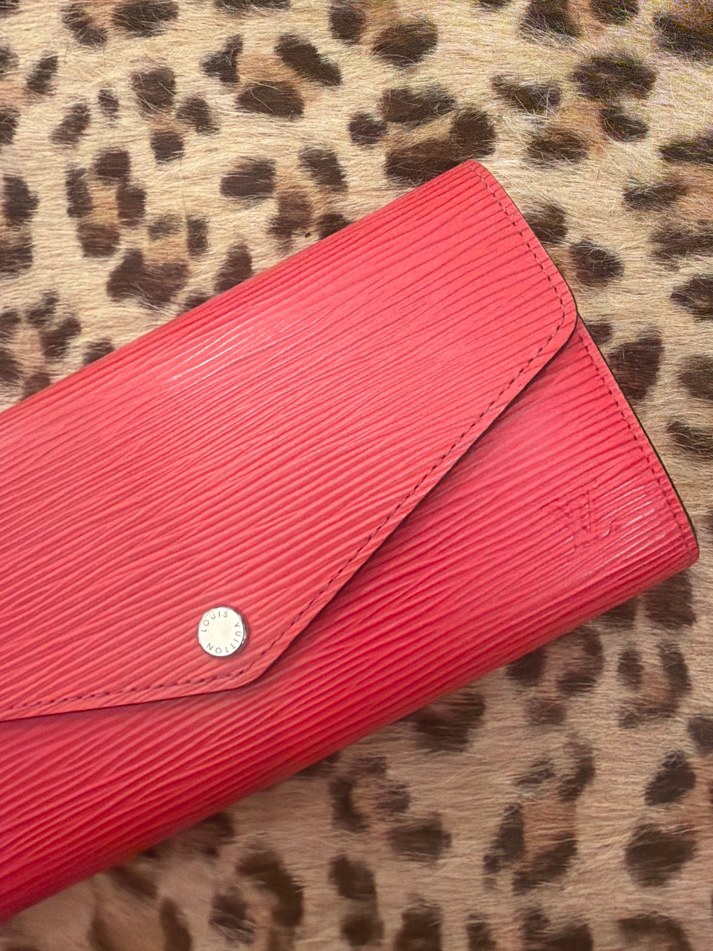 Louis Vuitton Sarah Wallet NM Epi Leather