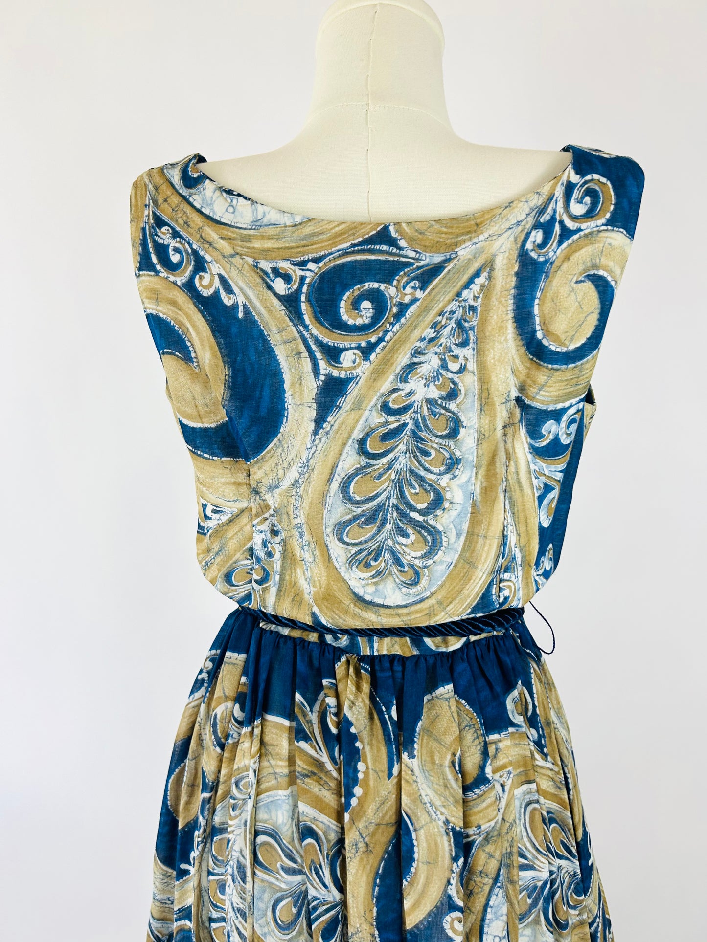 Vintage Periphery Dress