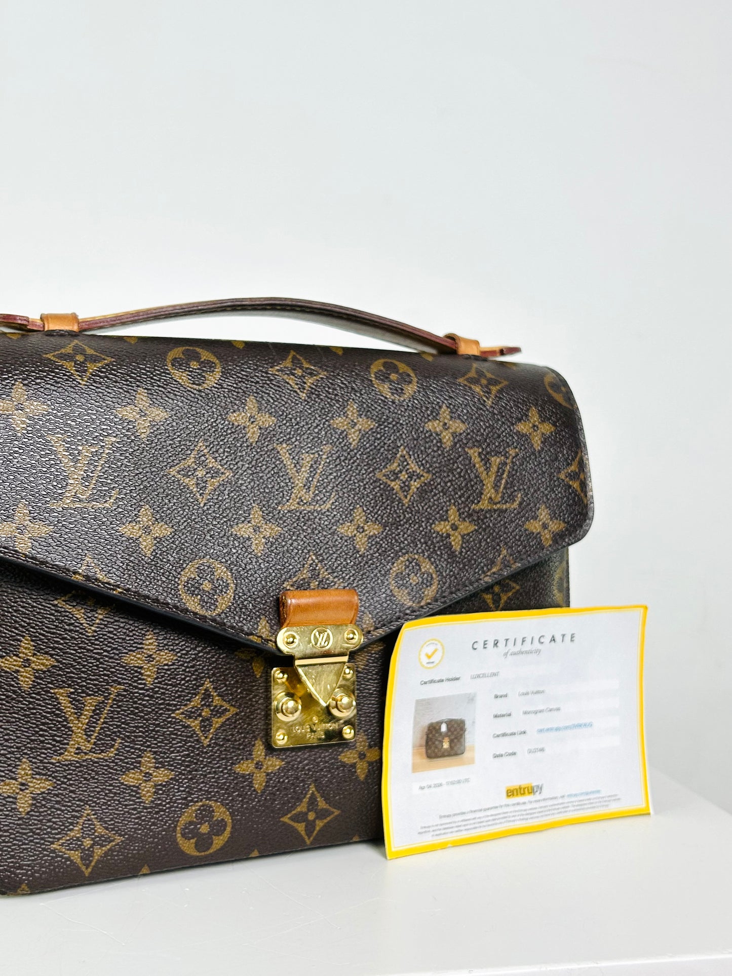 LV Monogram Metis Pochette