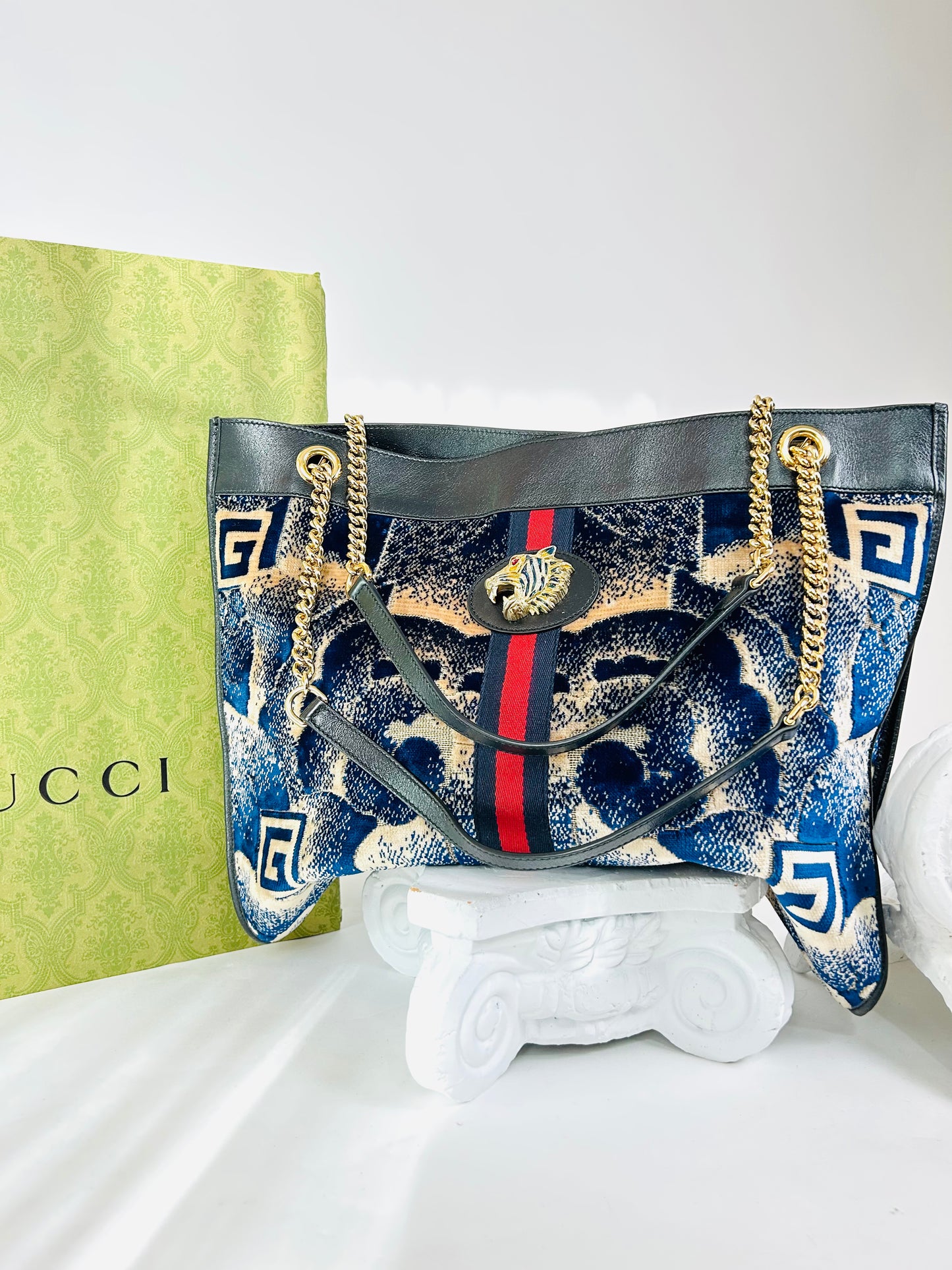 Gucci Velvet tote