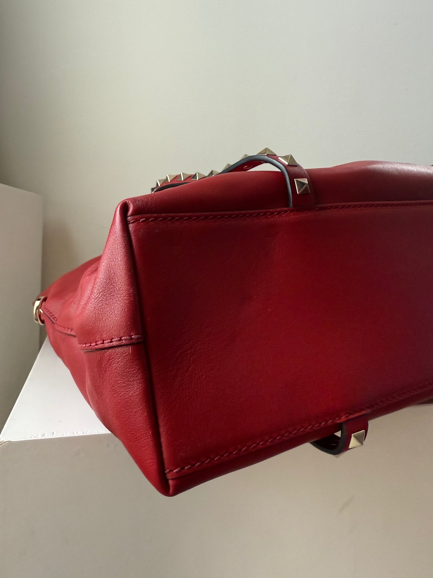 Valentino Garavani Rockstar Leather Shoulder Bag Red