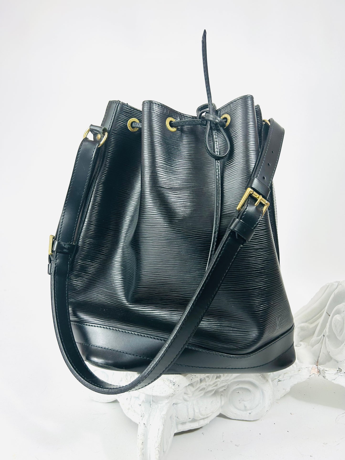 Vintage 1990s Louis Vuitton Bucket Bag