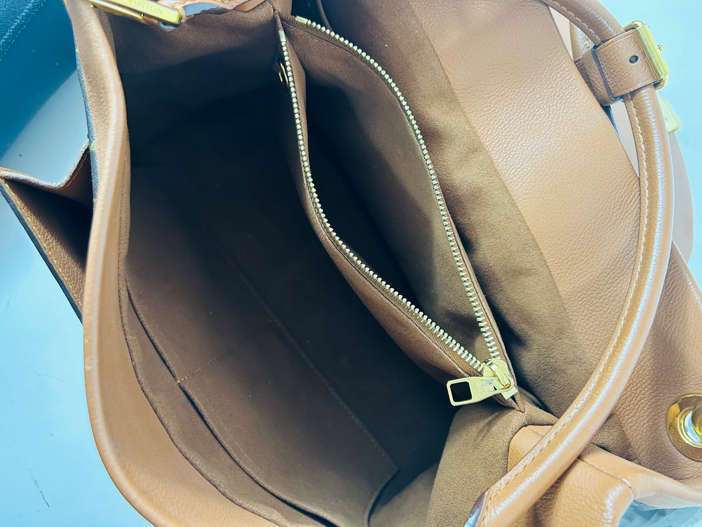 Louis Vuitton Hand Bag