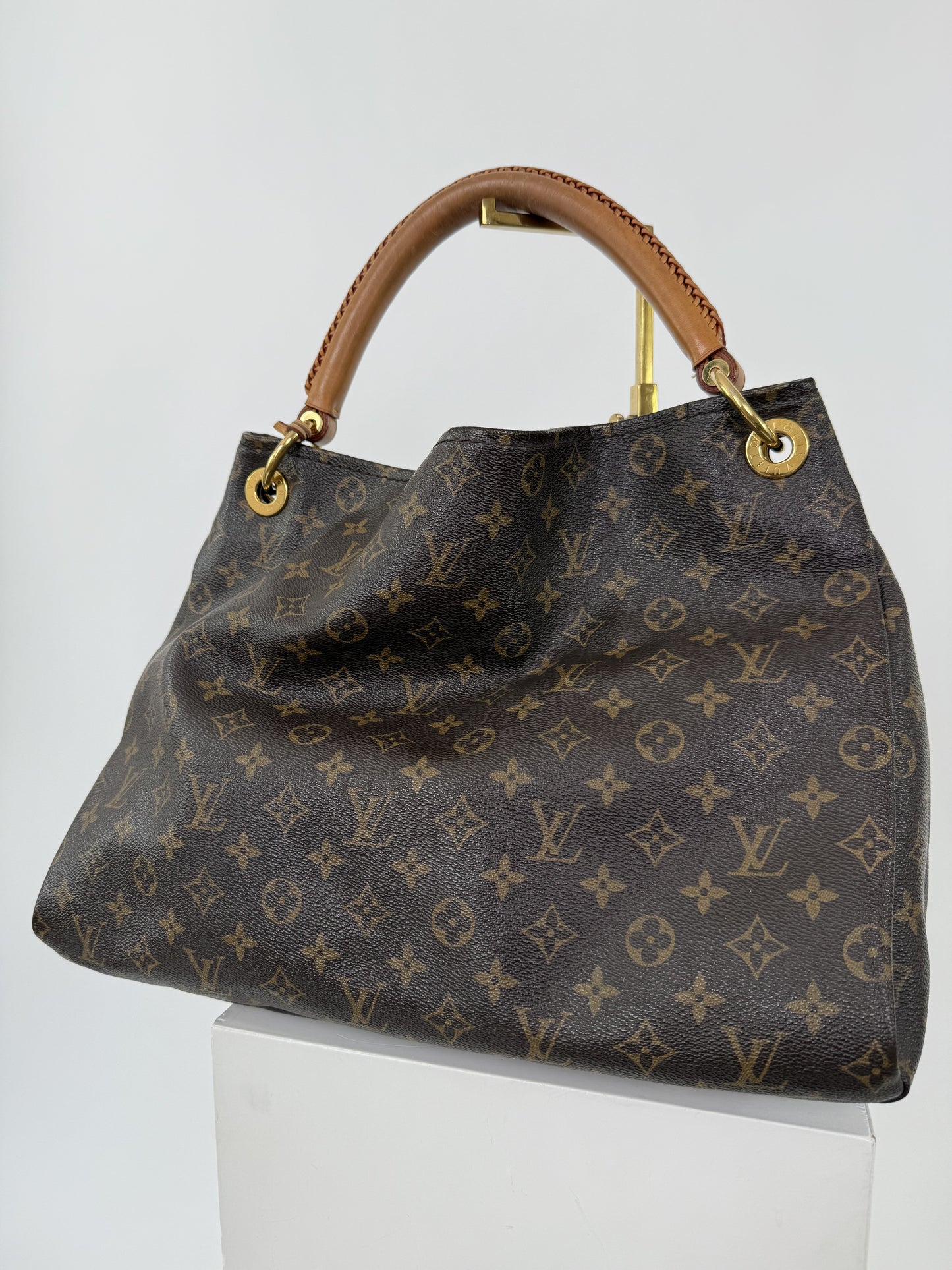 Louis Vuitton Metis