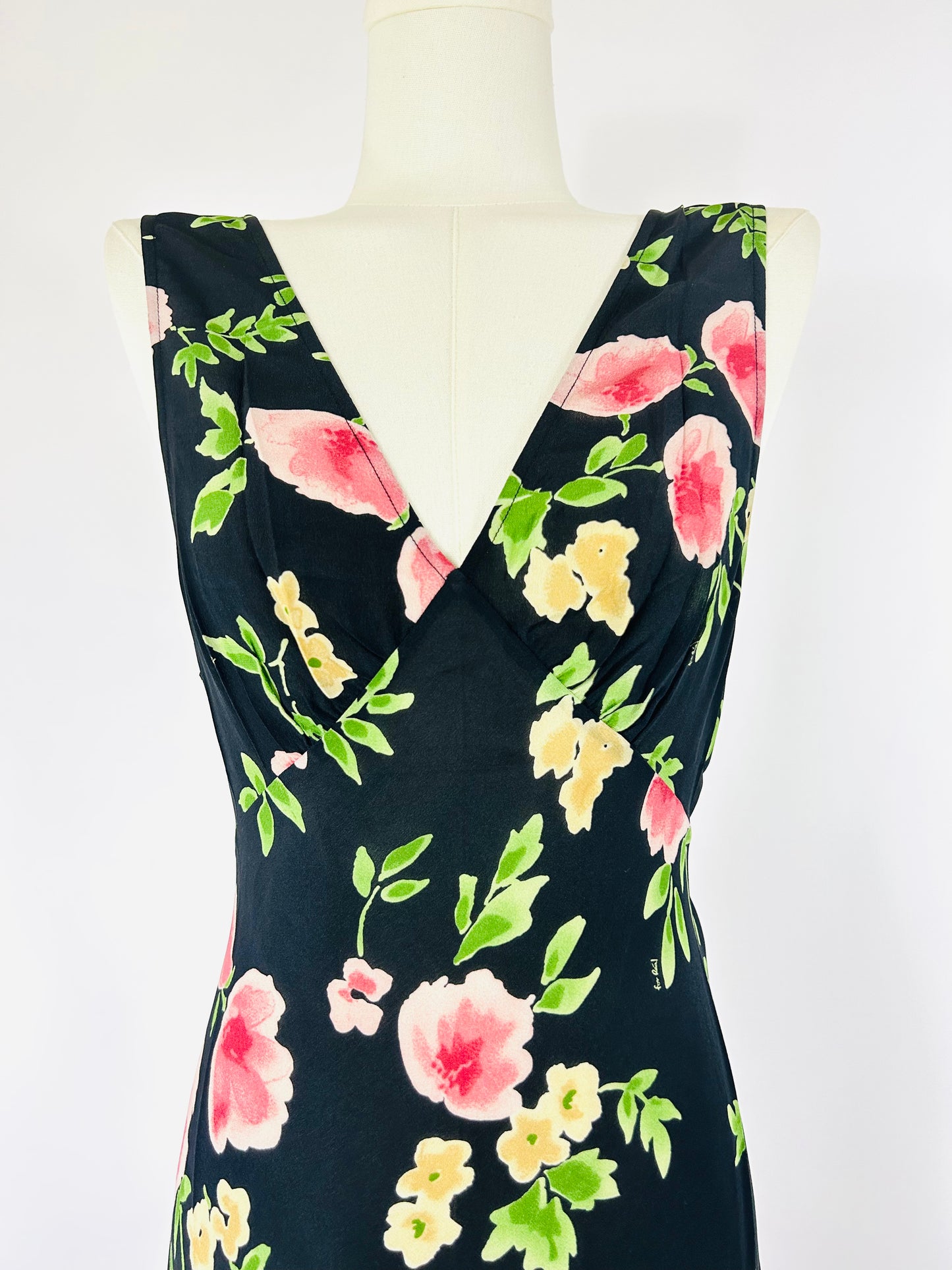 Réalisation Black Floral Dress