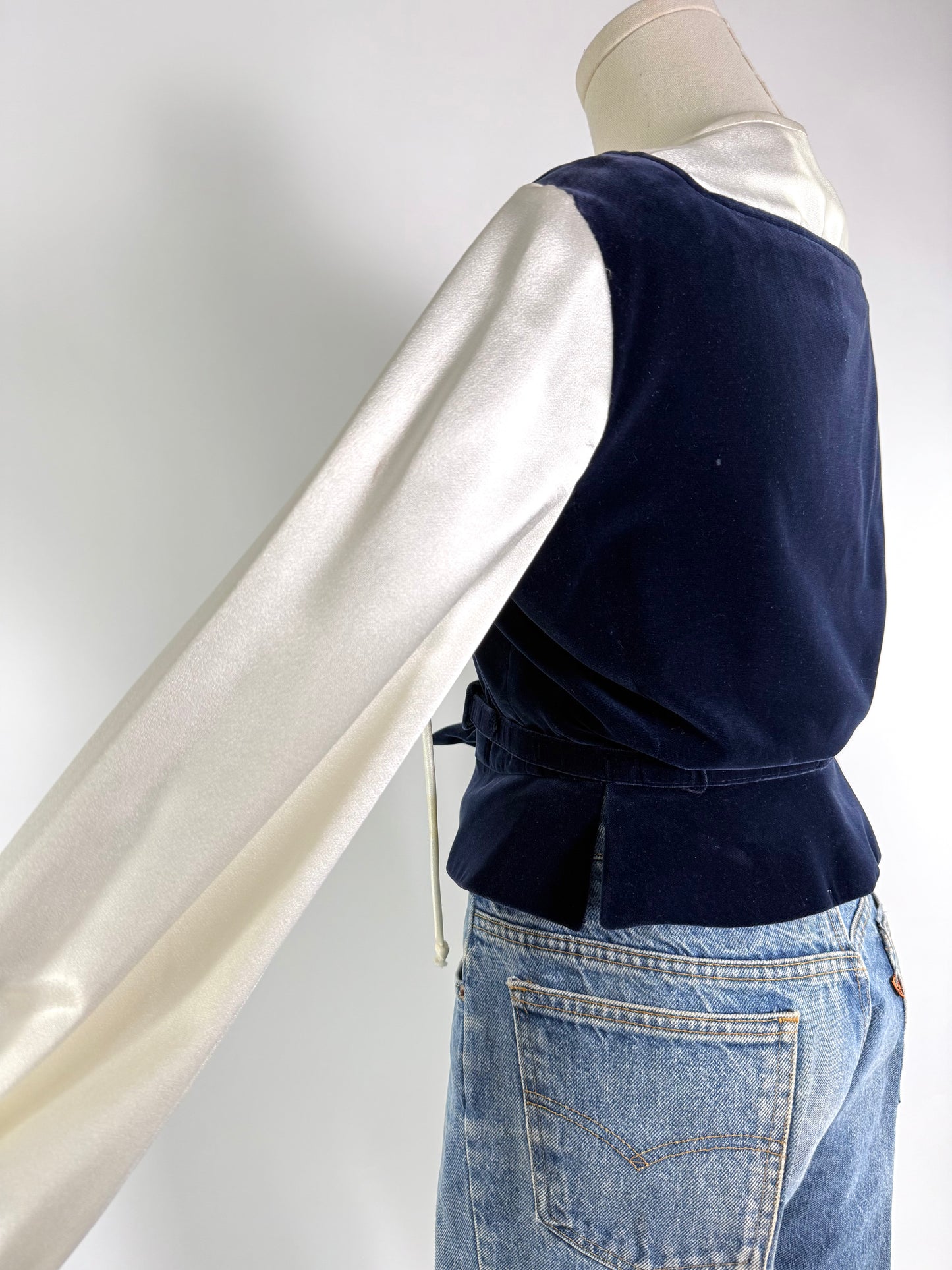 Vintage Victor Costa Cream and Navy Velvet Top