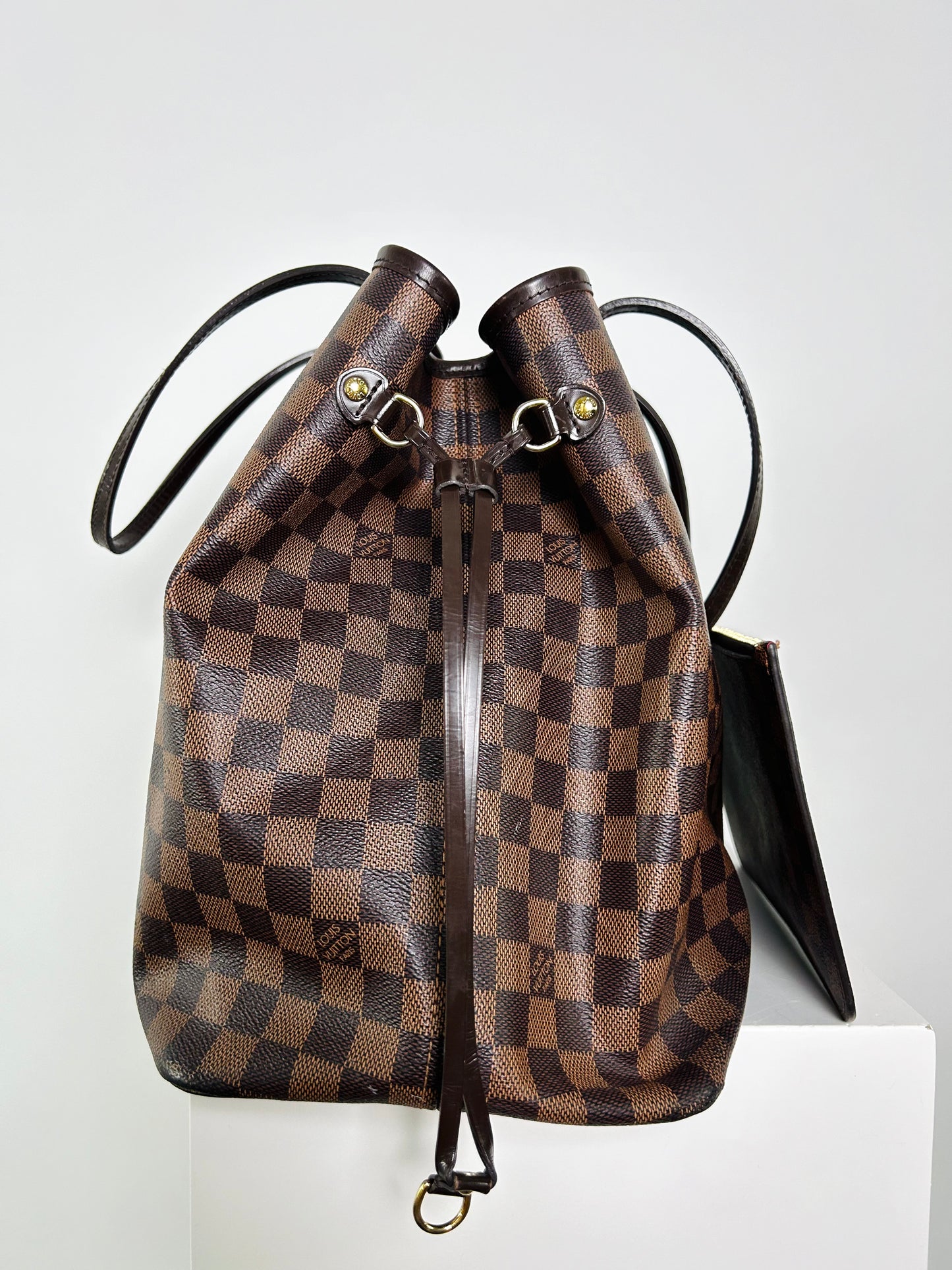 Louis Vuitton Never Full Logo GM