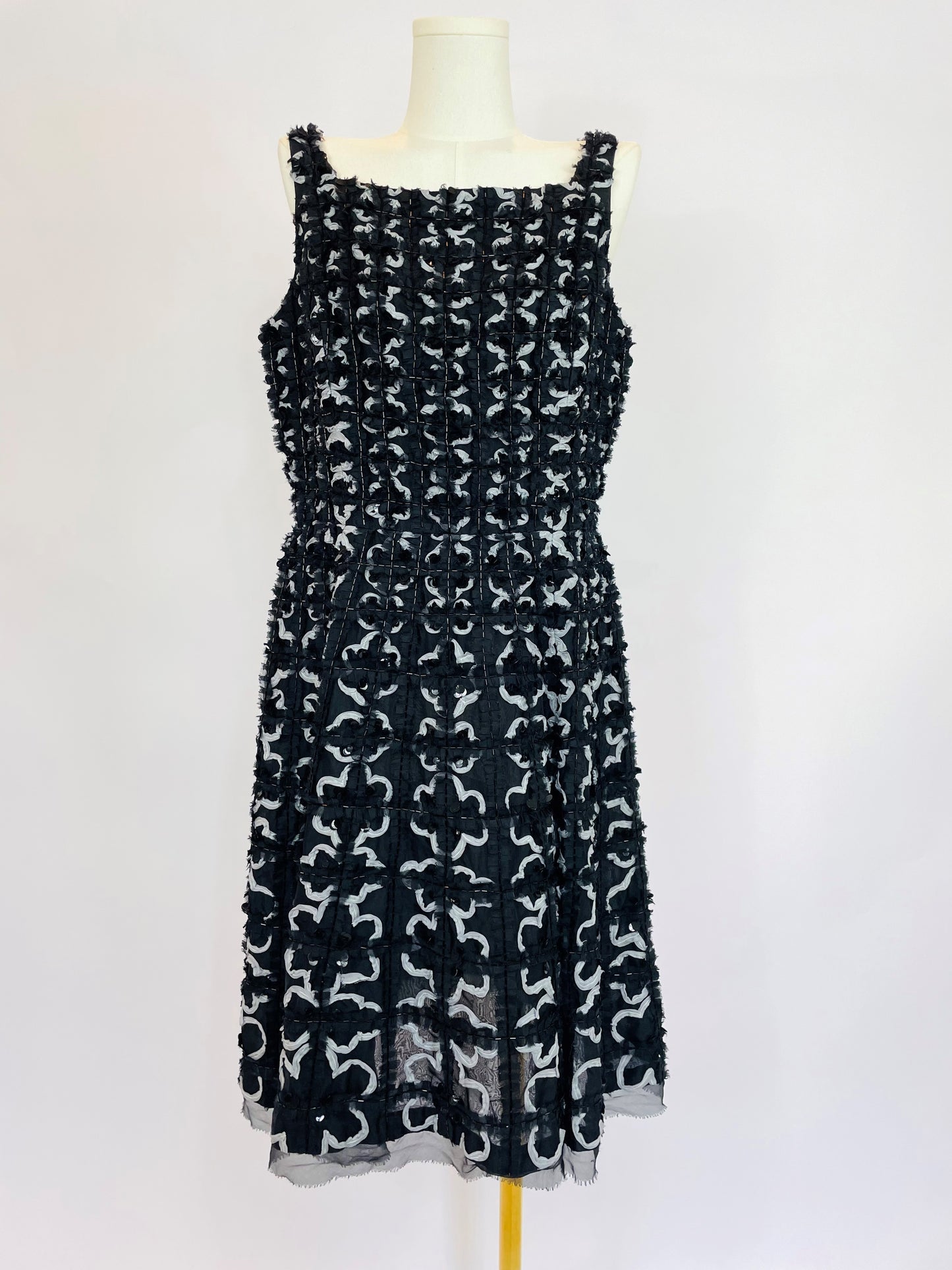 Oscar de la Renta Beaded Chiffon Dress