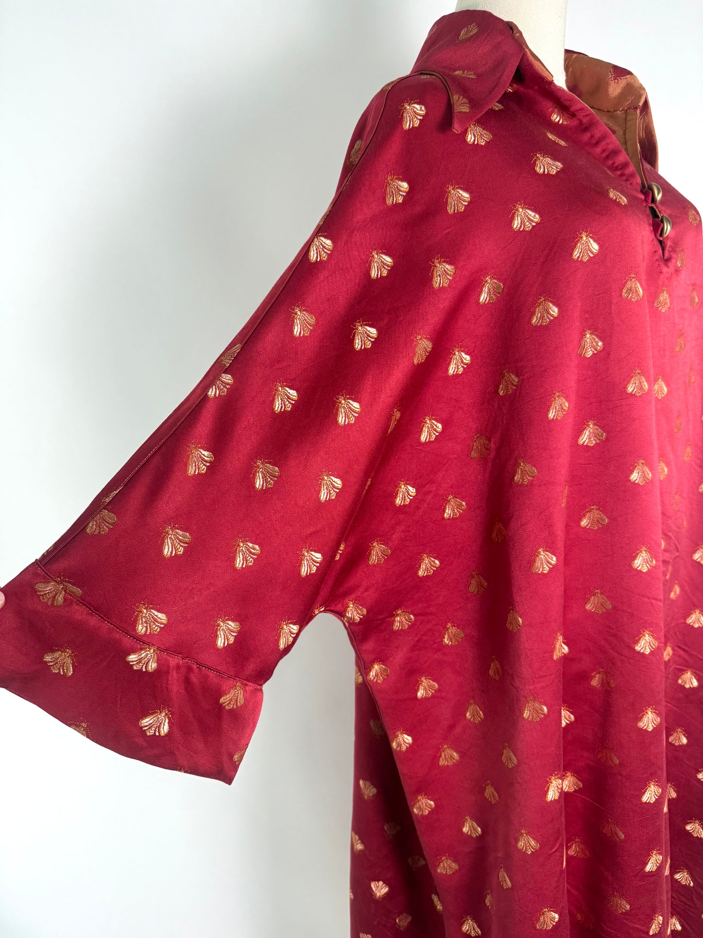 Empire Bee Reversible Caftan