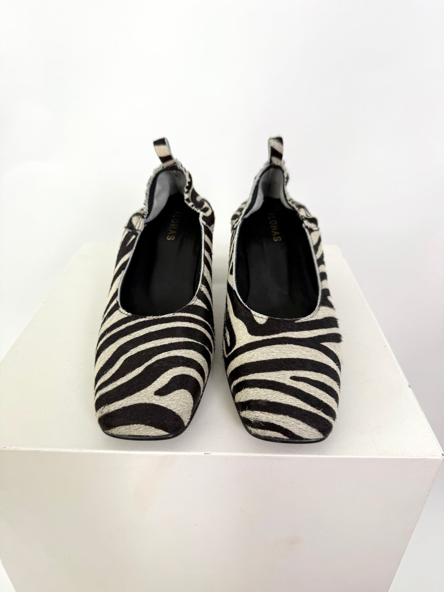Alohas Zebra Stacked Heel