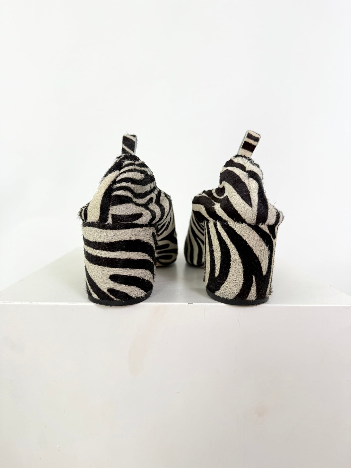 Alohas Zebra Stacked Heel