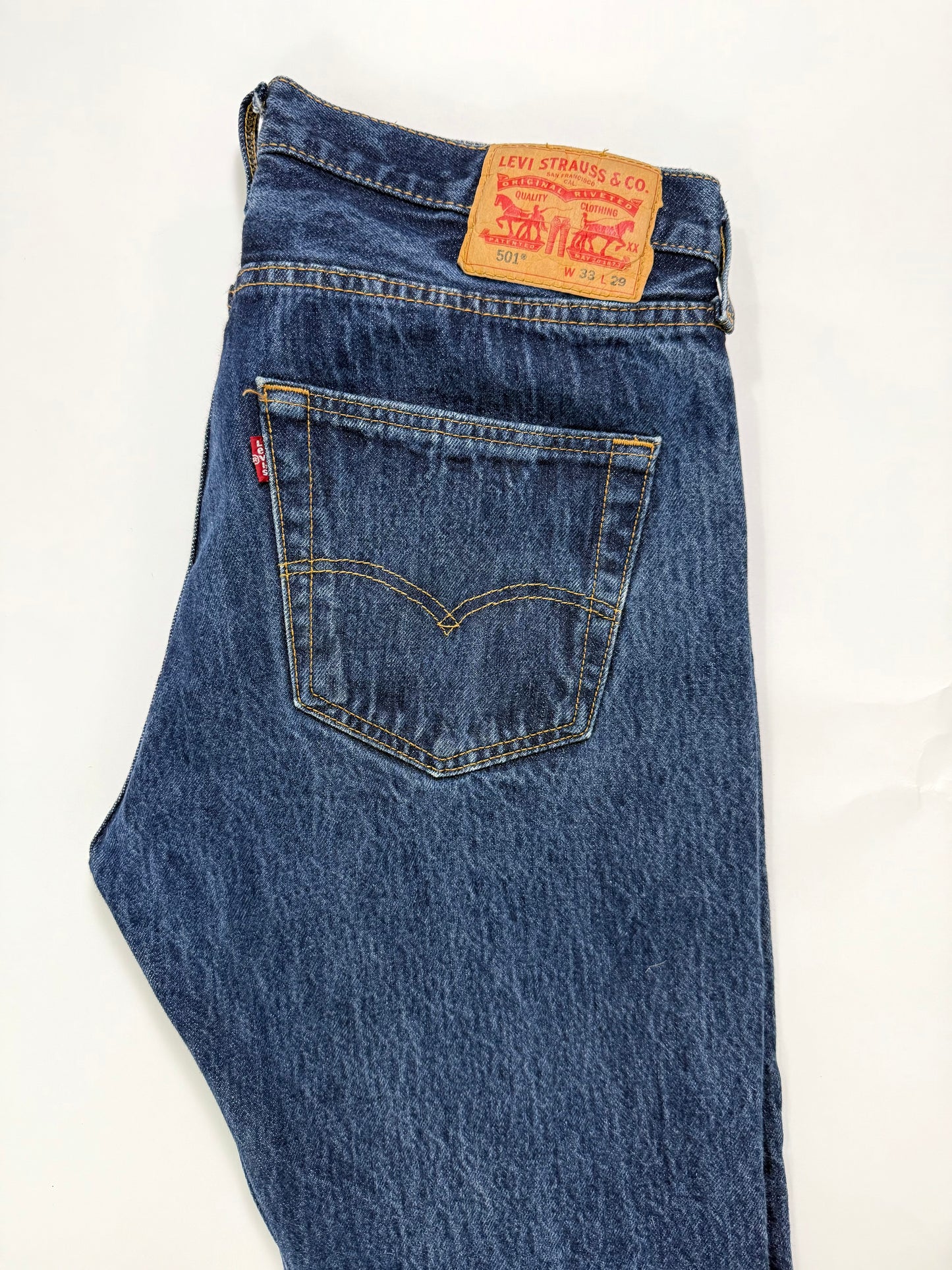 Levis 501 Red Tab