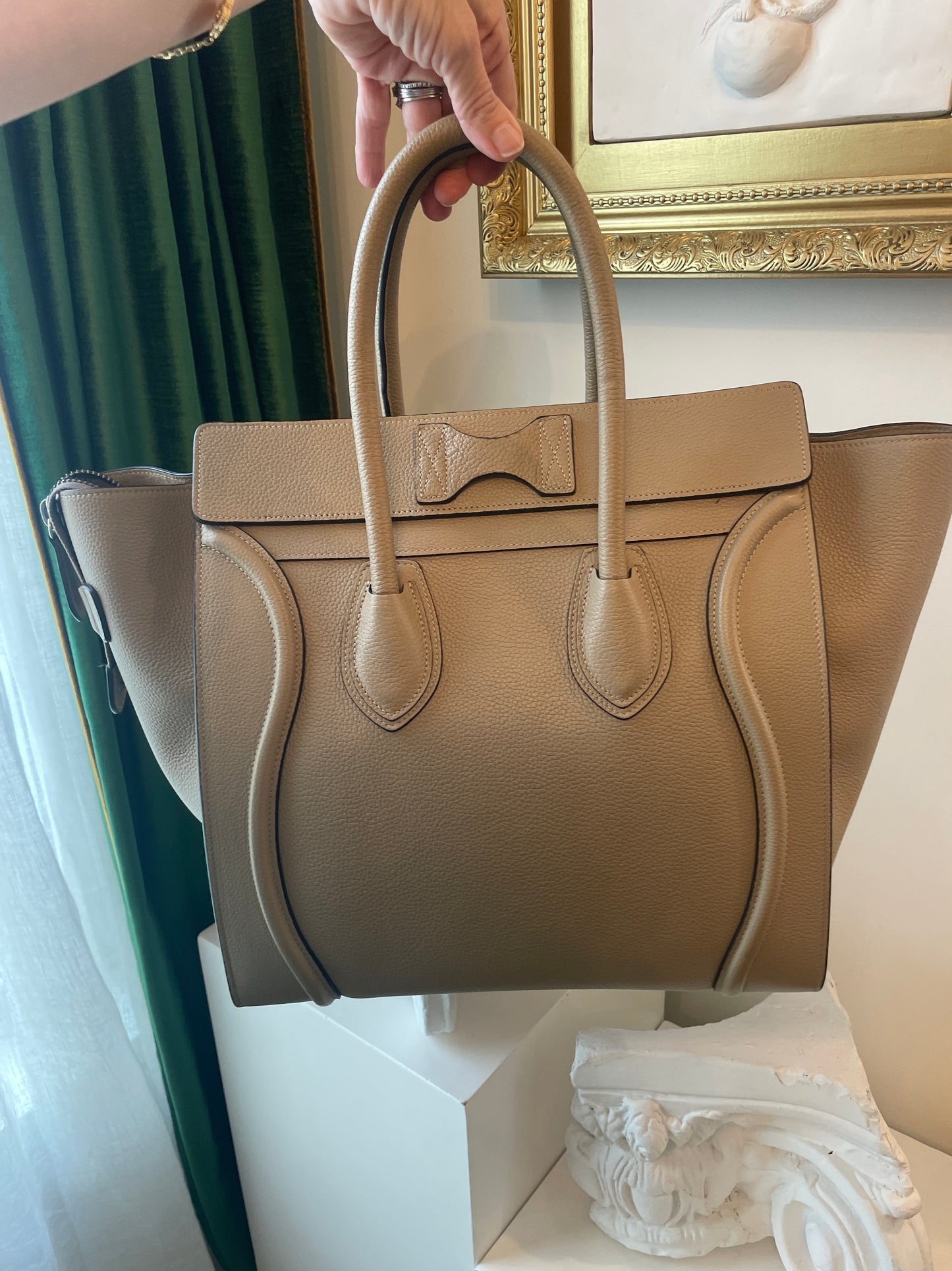 Celine Luggage Tote Taupe