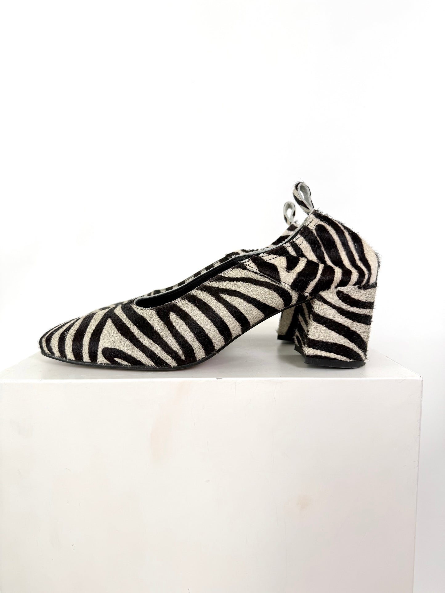 Alohas Zebra Stacked Heel