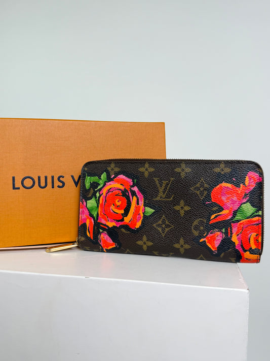 Louis Vuitton Rose Zippy Wallet