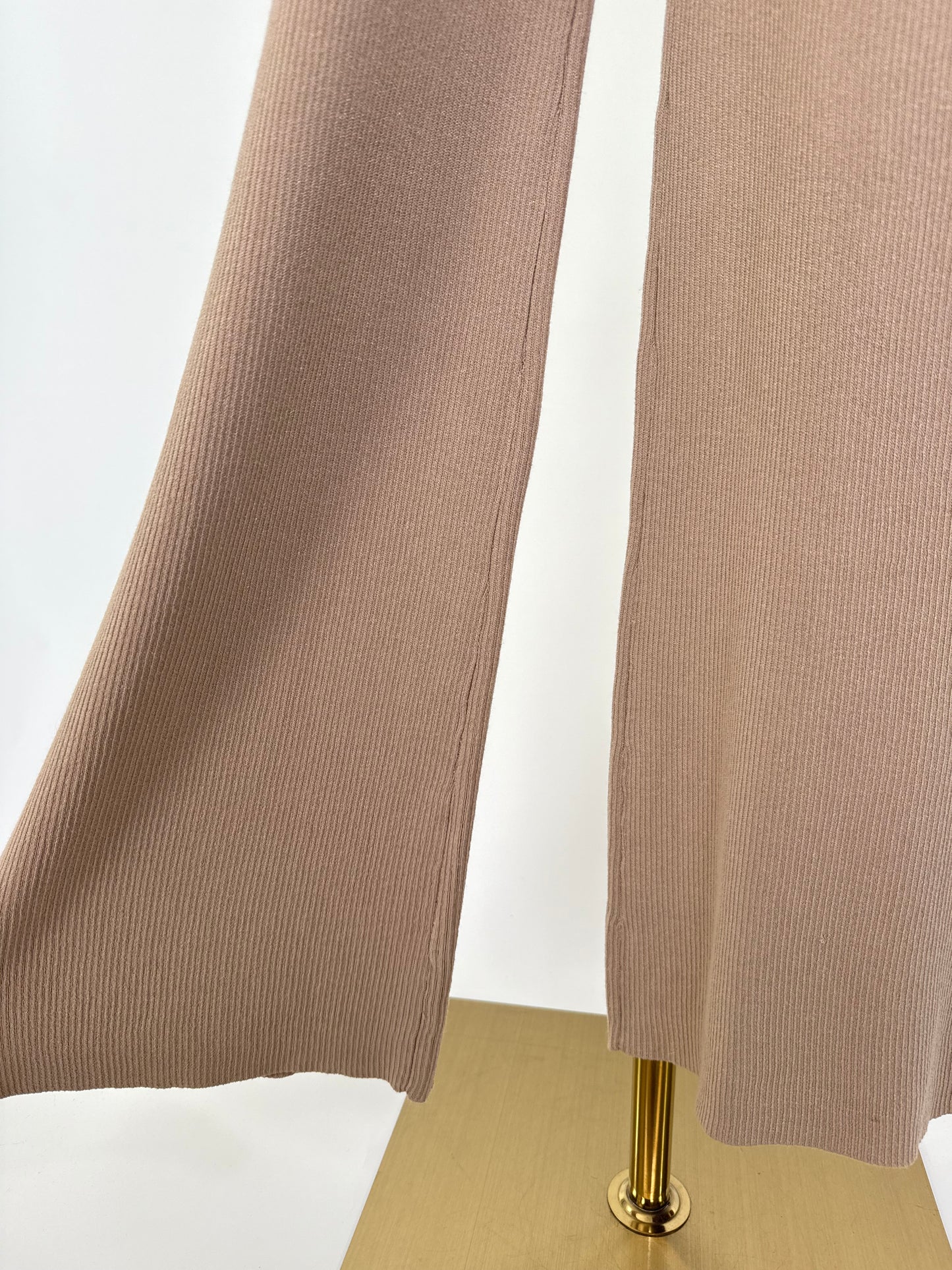 Nia Ribbed Pant
