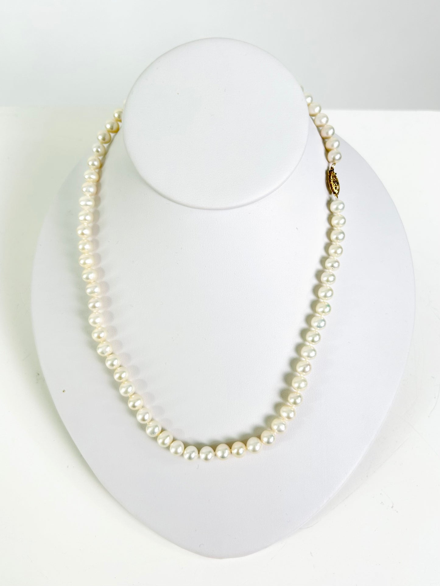 Vintage Freshwater Pearl Necklace 14k