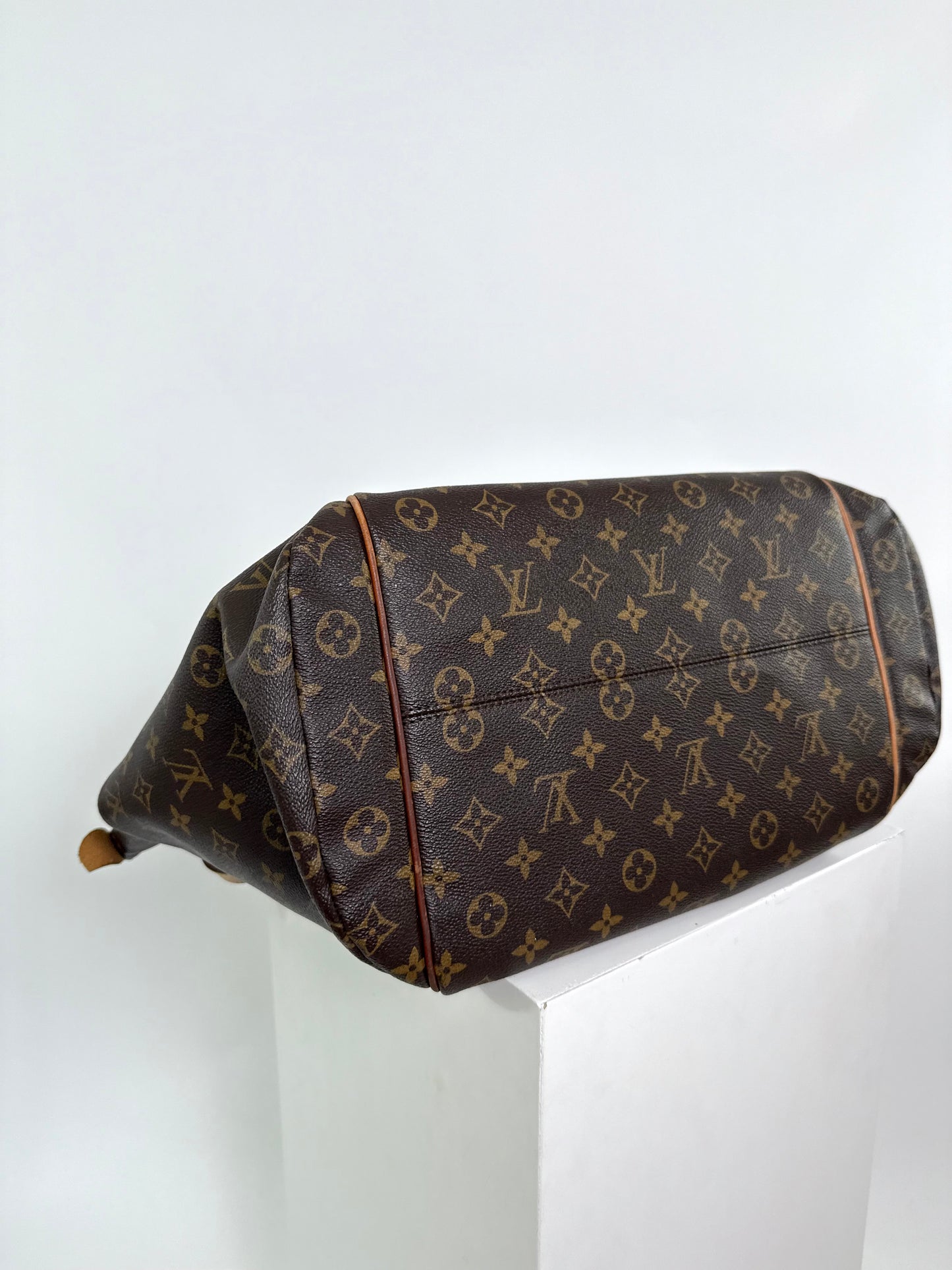Large Louie Vuitton Logo Tote