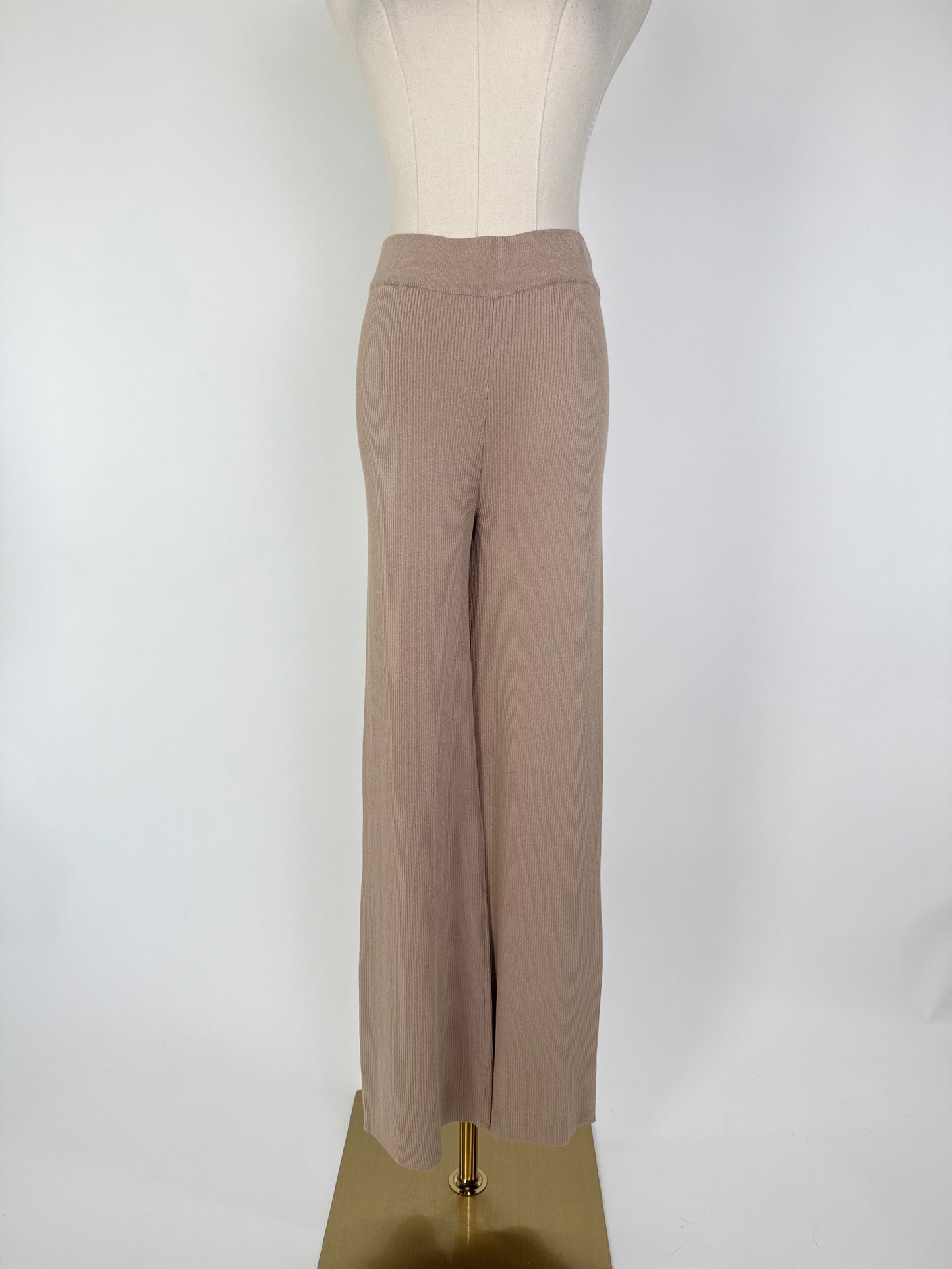 Nia Ribbed Pant