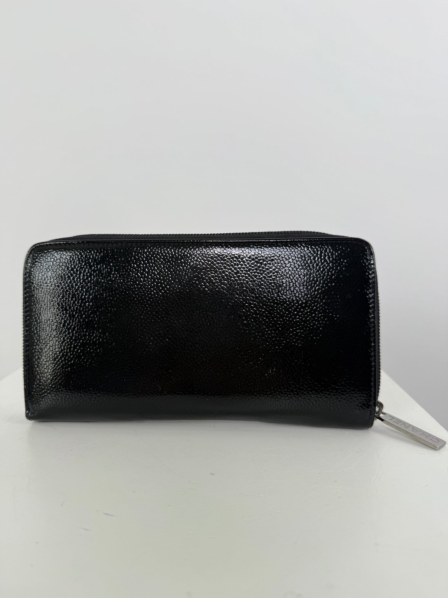 Chanel Zippy Wallet Enamel Black