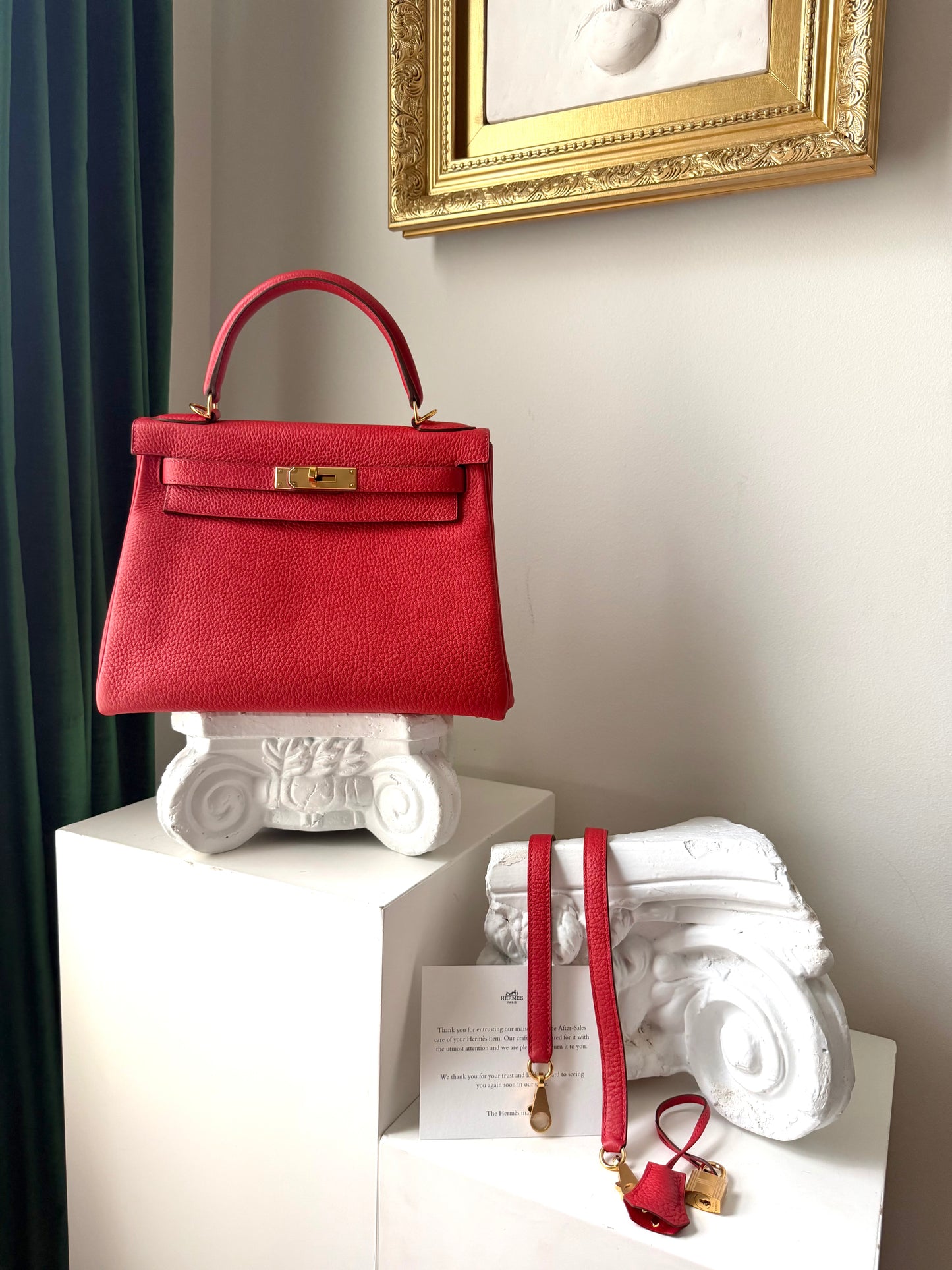 Hermes Kelly 28 Rouge Pivoine Togo GHW