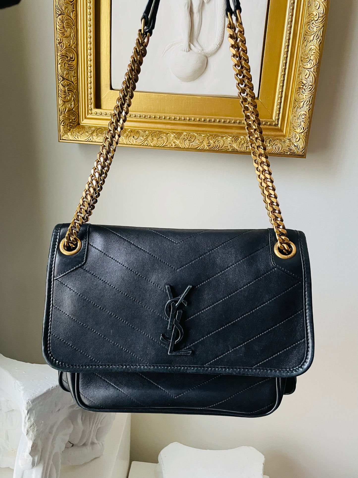 Saint Laurent Niki Medium Black