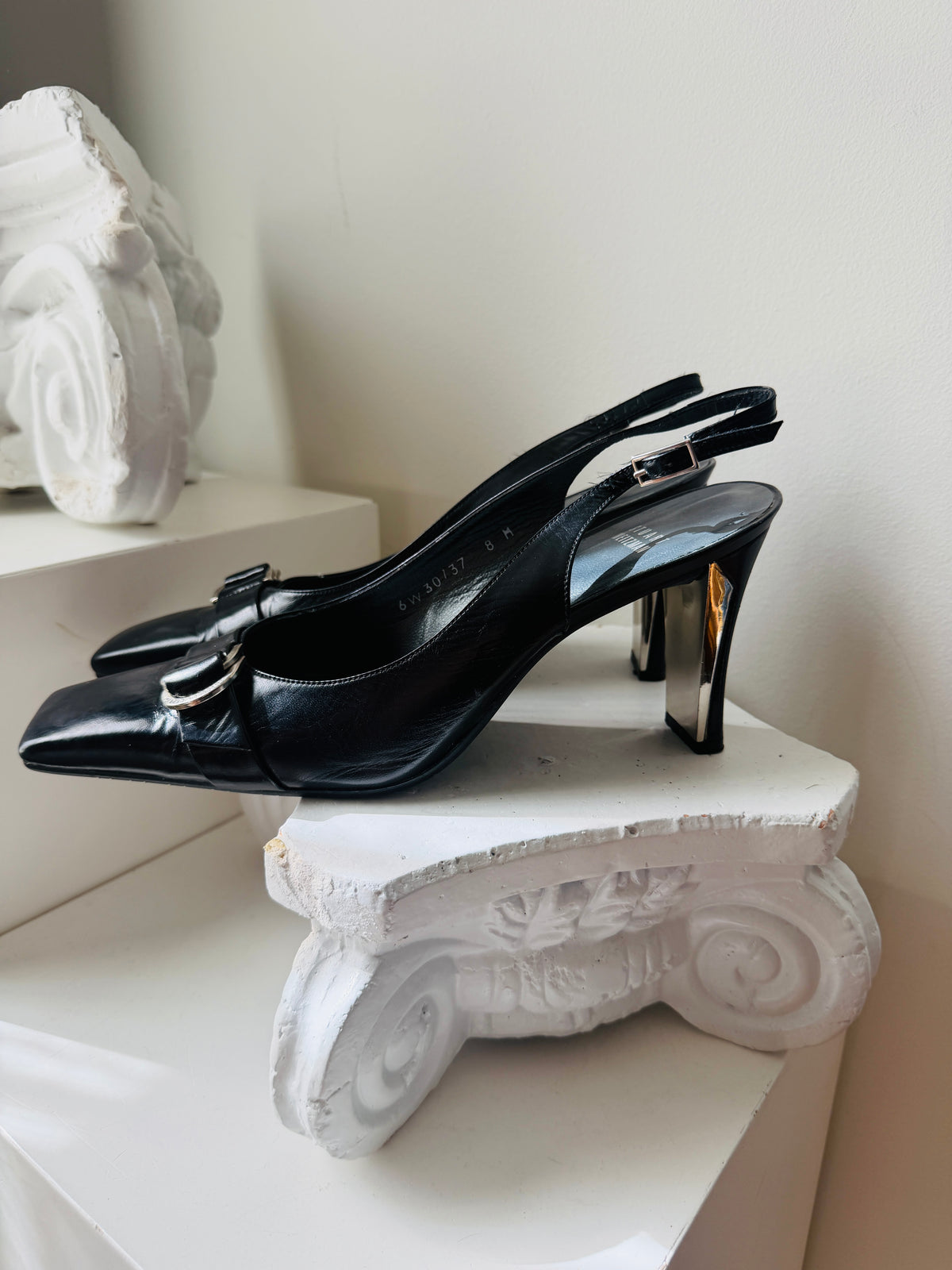 Vintage Stuart Weitzman Slingback