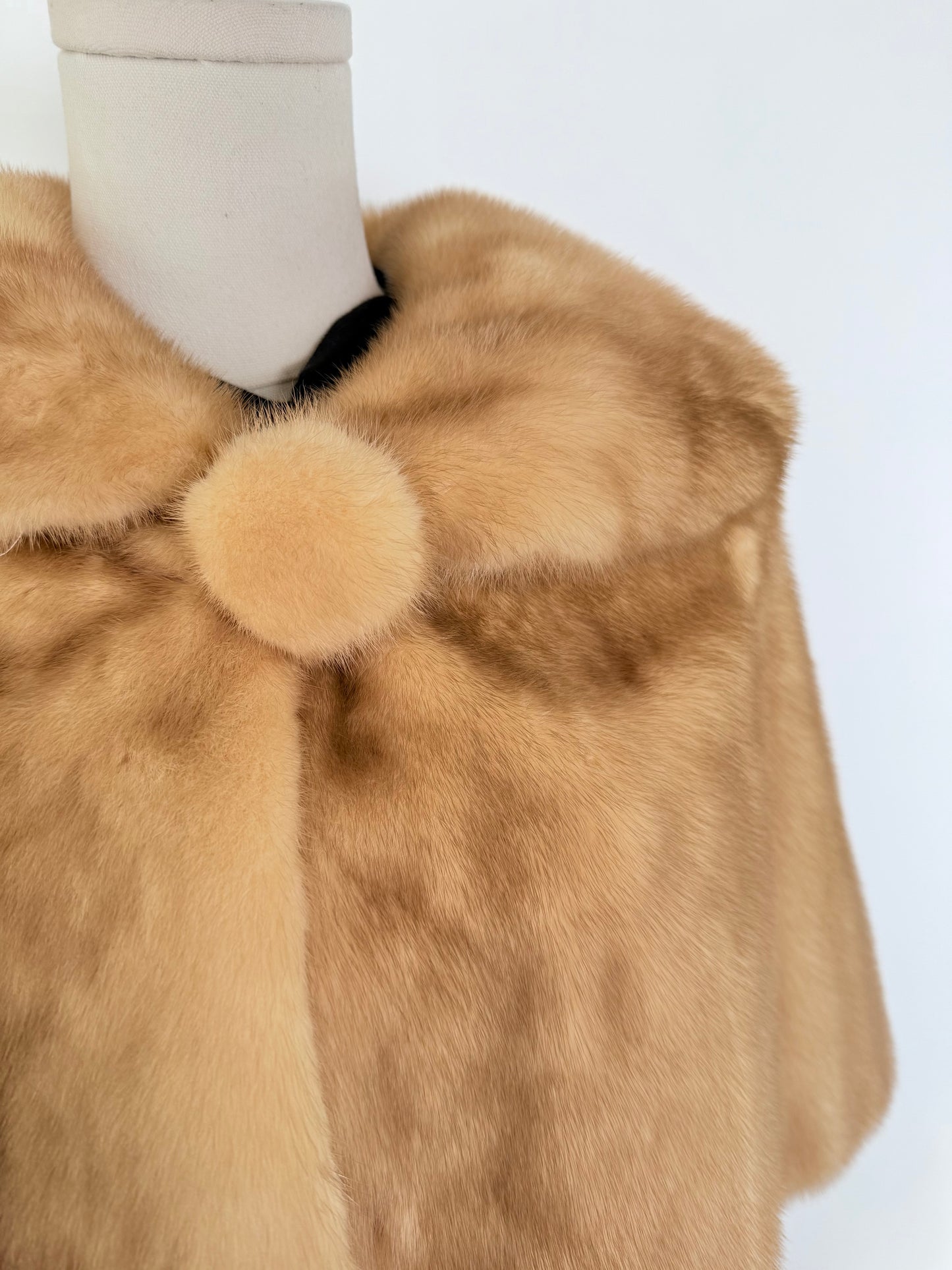 Vintage Lucienne de Mestre Fur Cape