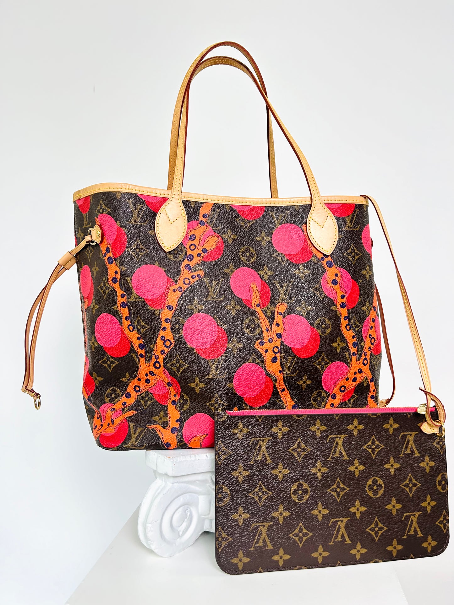 Louis Vuitton Monogram Never Full Tote MM Kusama Waves