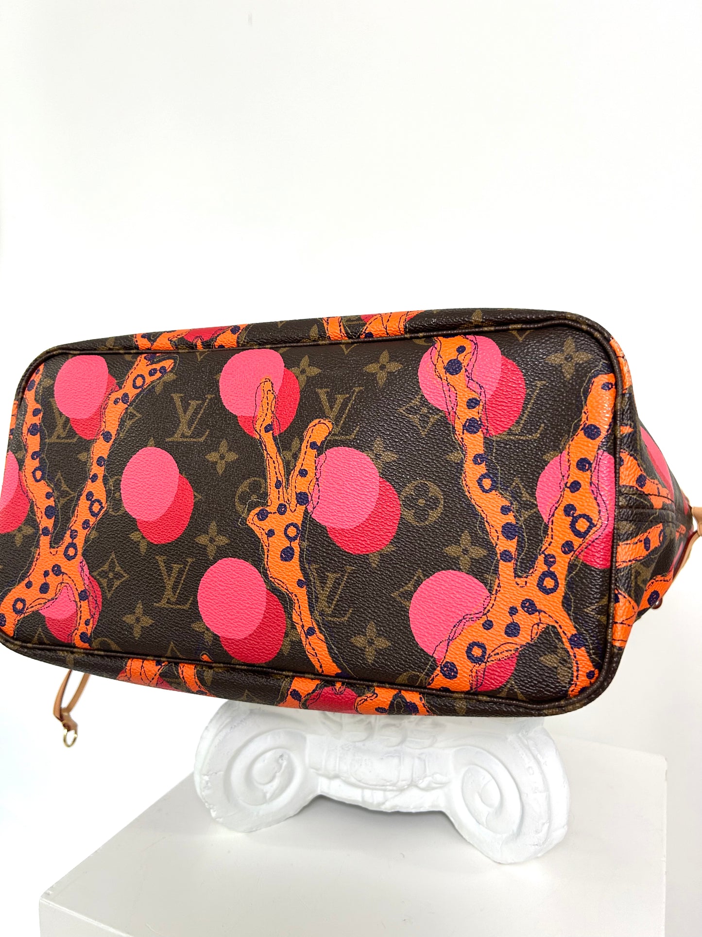 Louis Vuitton Monogram Never Full Tote MM Kusama Waves