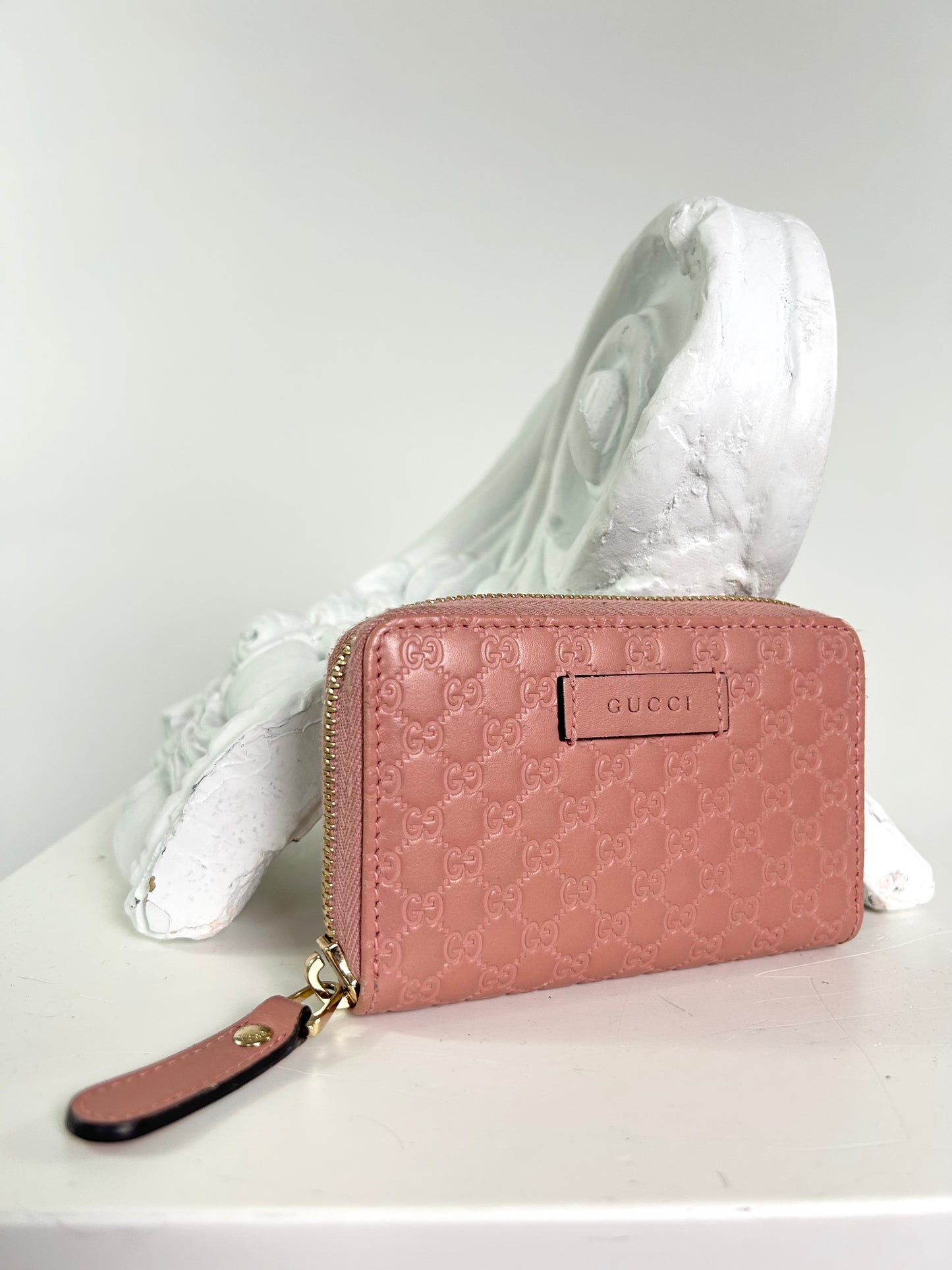 Gucci Light Rose Guccissima Zip Around