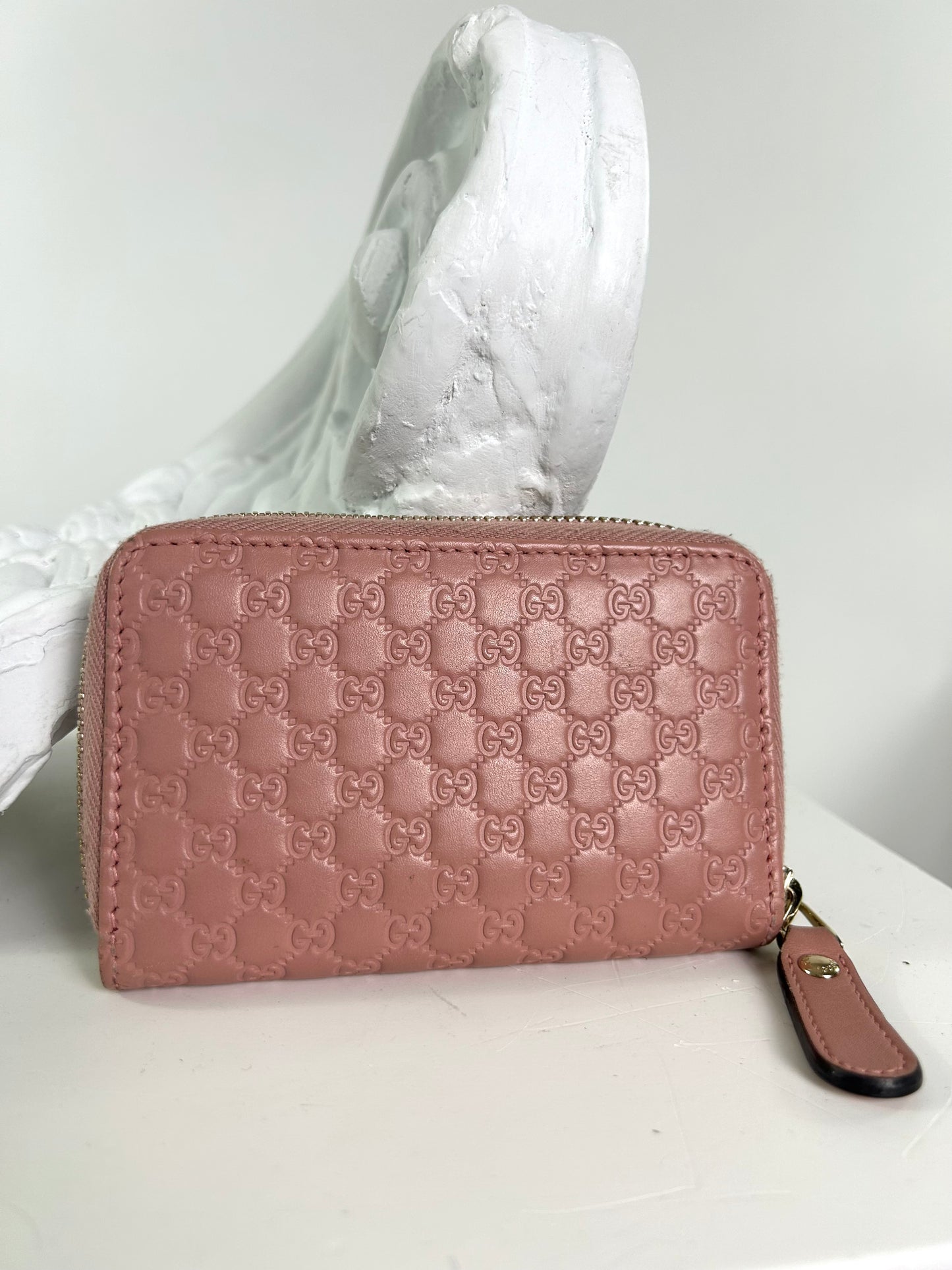 Gucci Light Rose Guccissima Zip Around