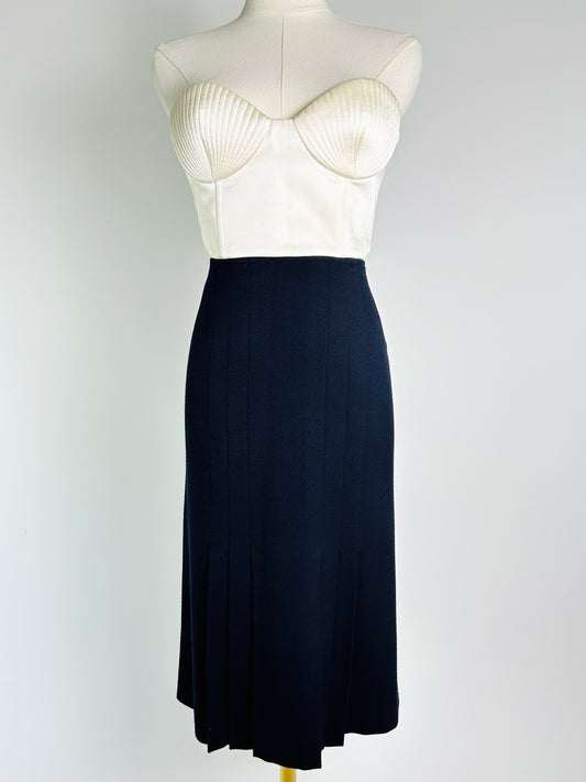 Vintage Oscar De La Renta Navy Pleated Skirt