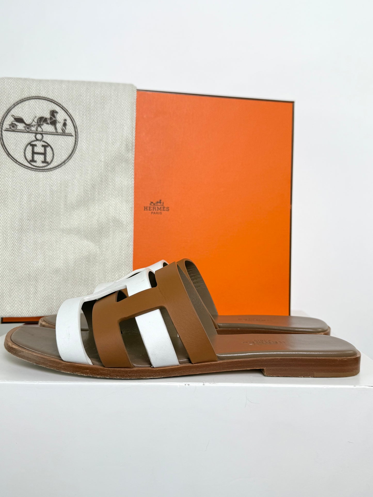 Hermes Amone Sandal Golf/White