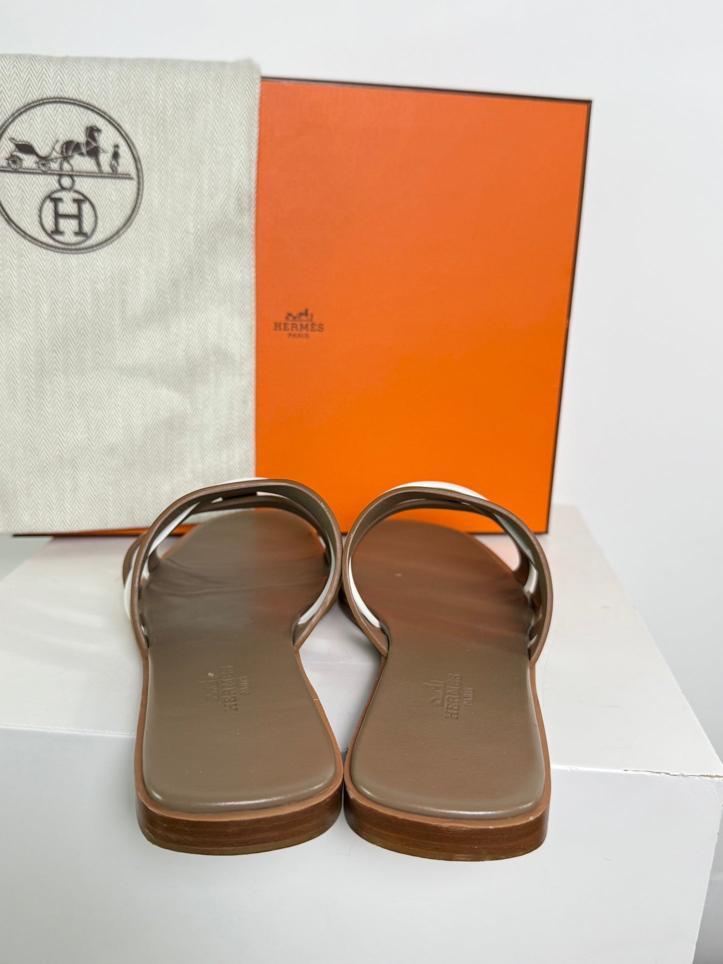 Hermes Amone Sandal Golf/White