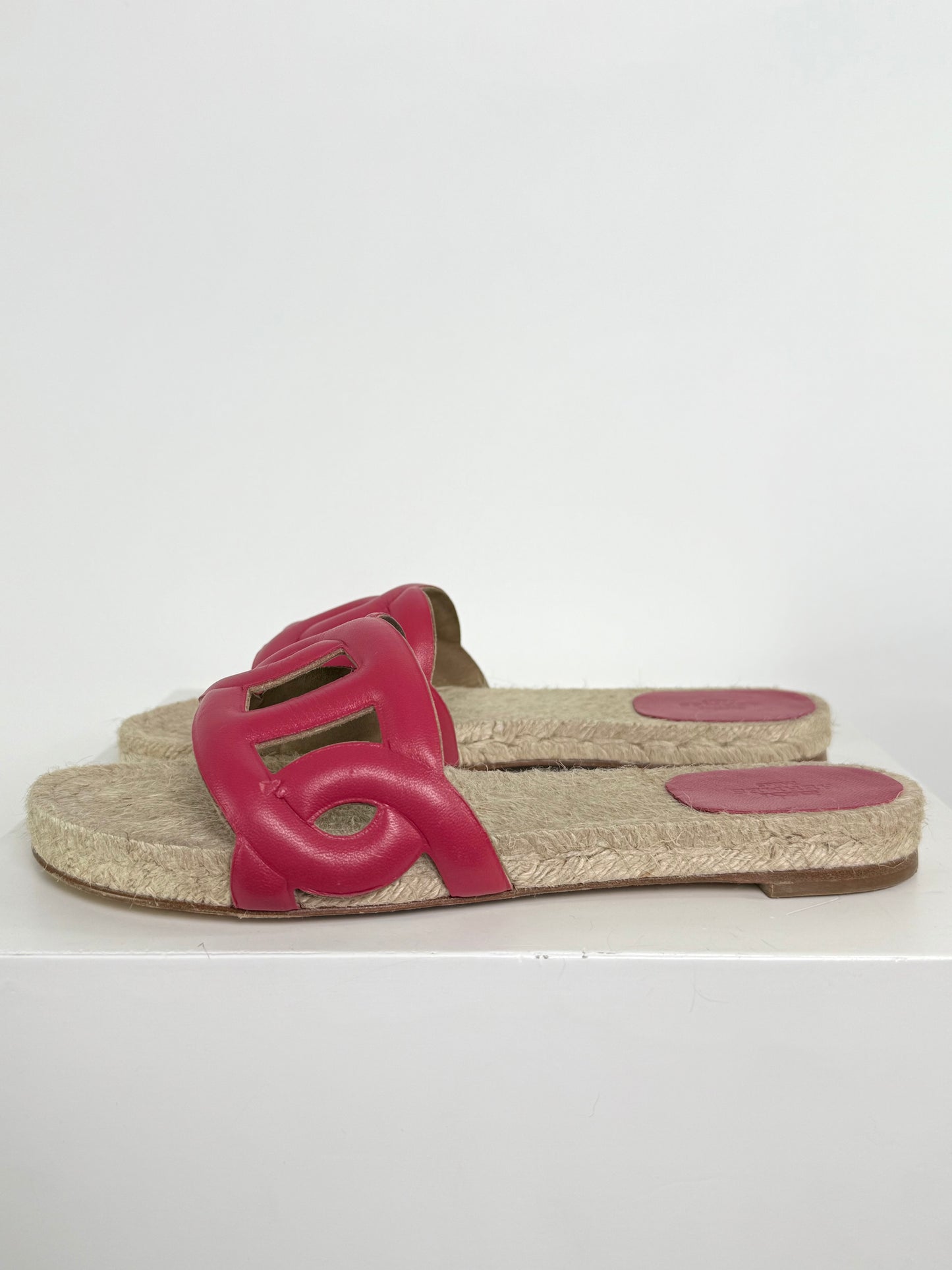 Hermes Famosa Slide Pink