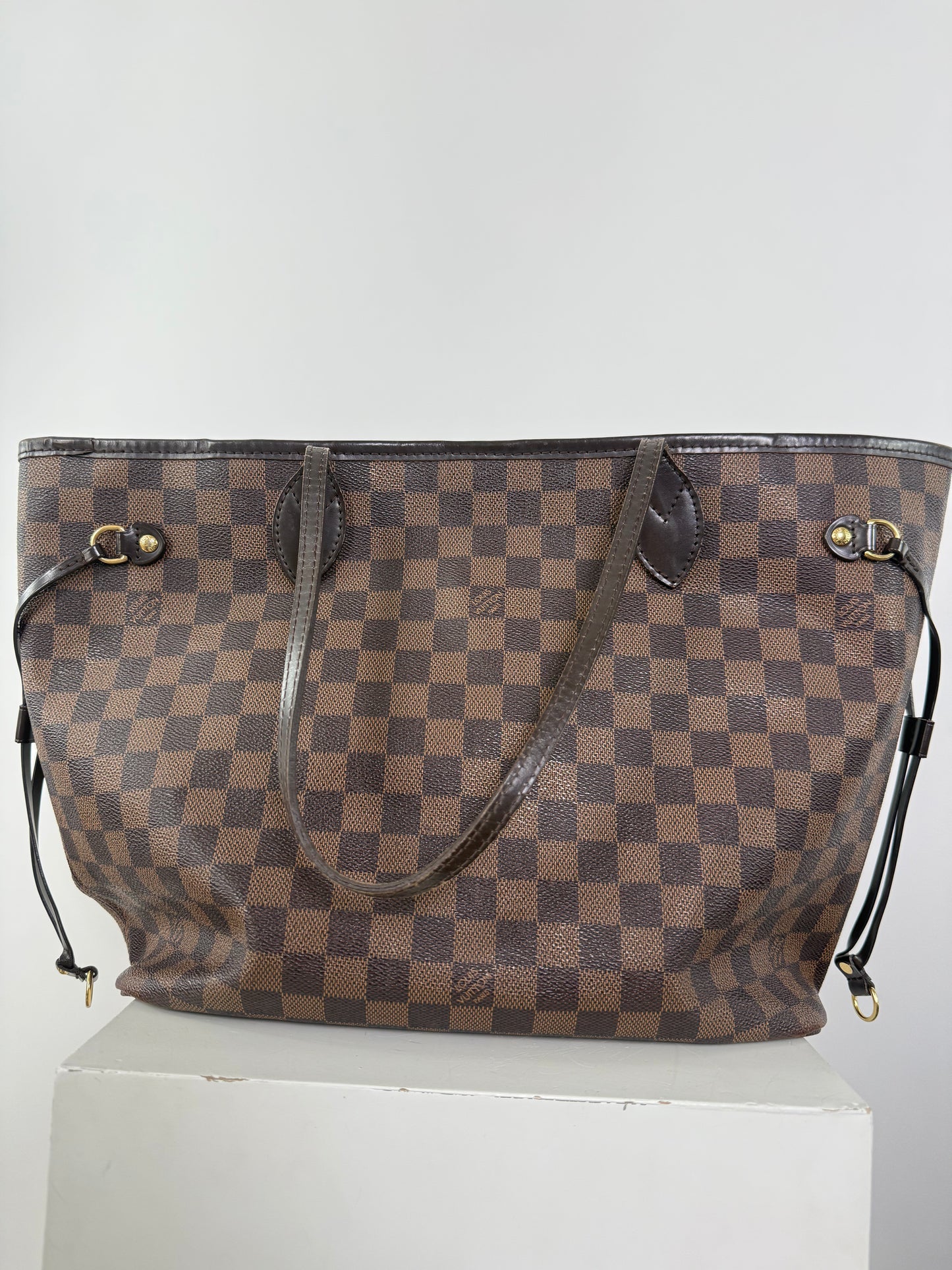 Louis Vuitton Neverfull Damier Ebene MM