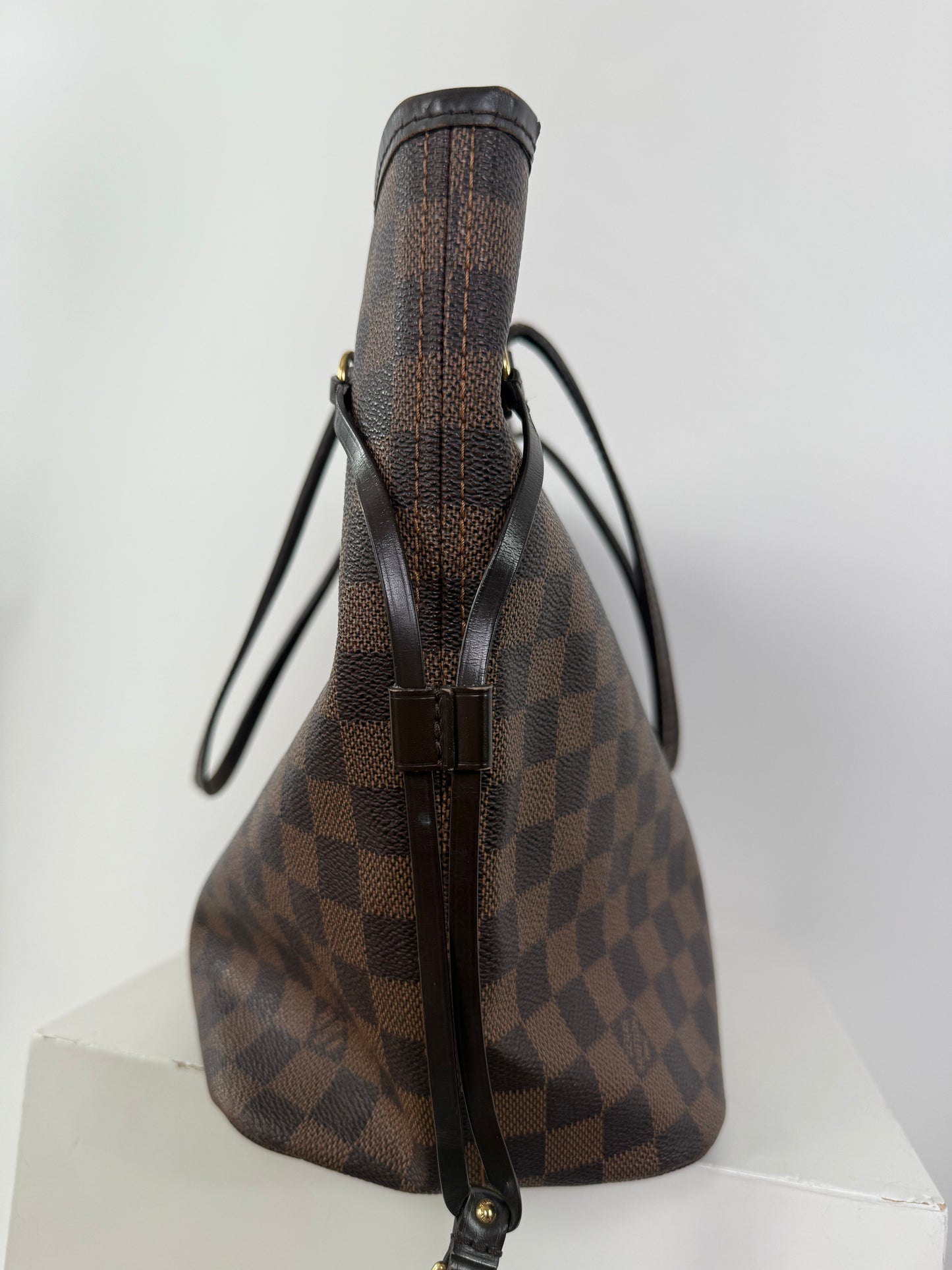 Louis Vuitton Neverfull Damier Ebene MM