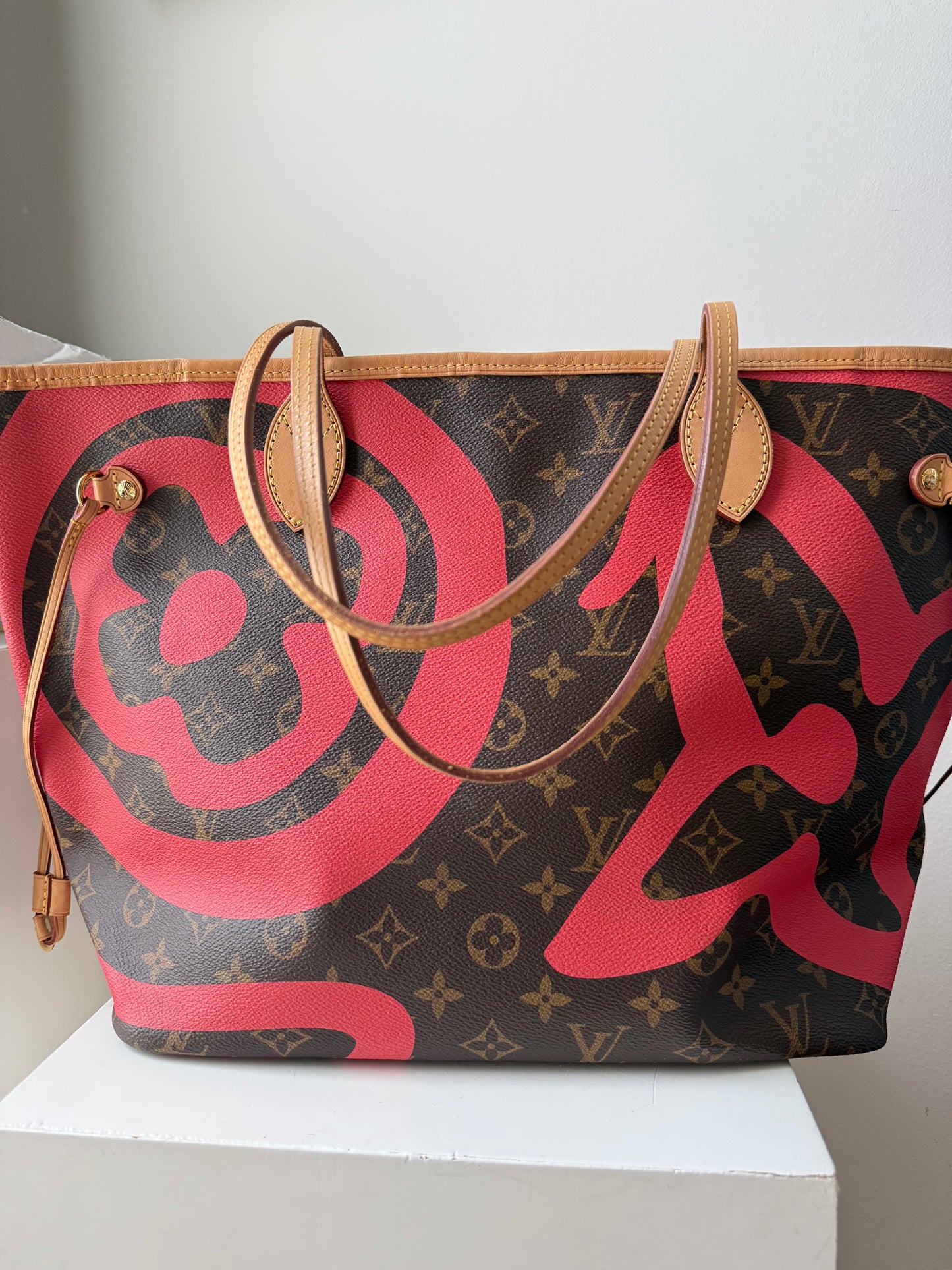 Louis Vuitton Saint Tropez Neverfull