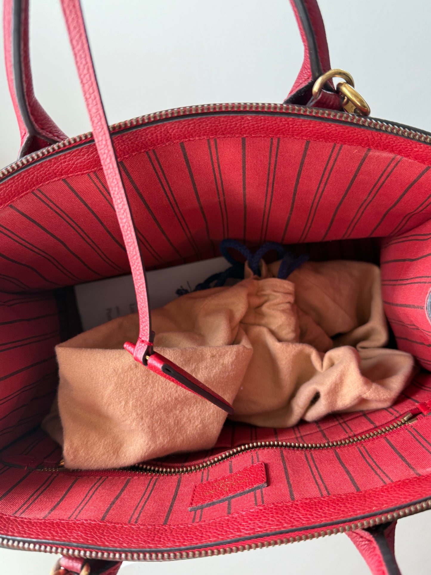 Louis Vuitton Pont Neuf MM Monogram Empreiente Leather Red