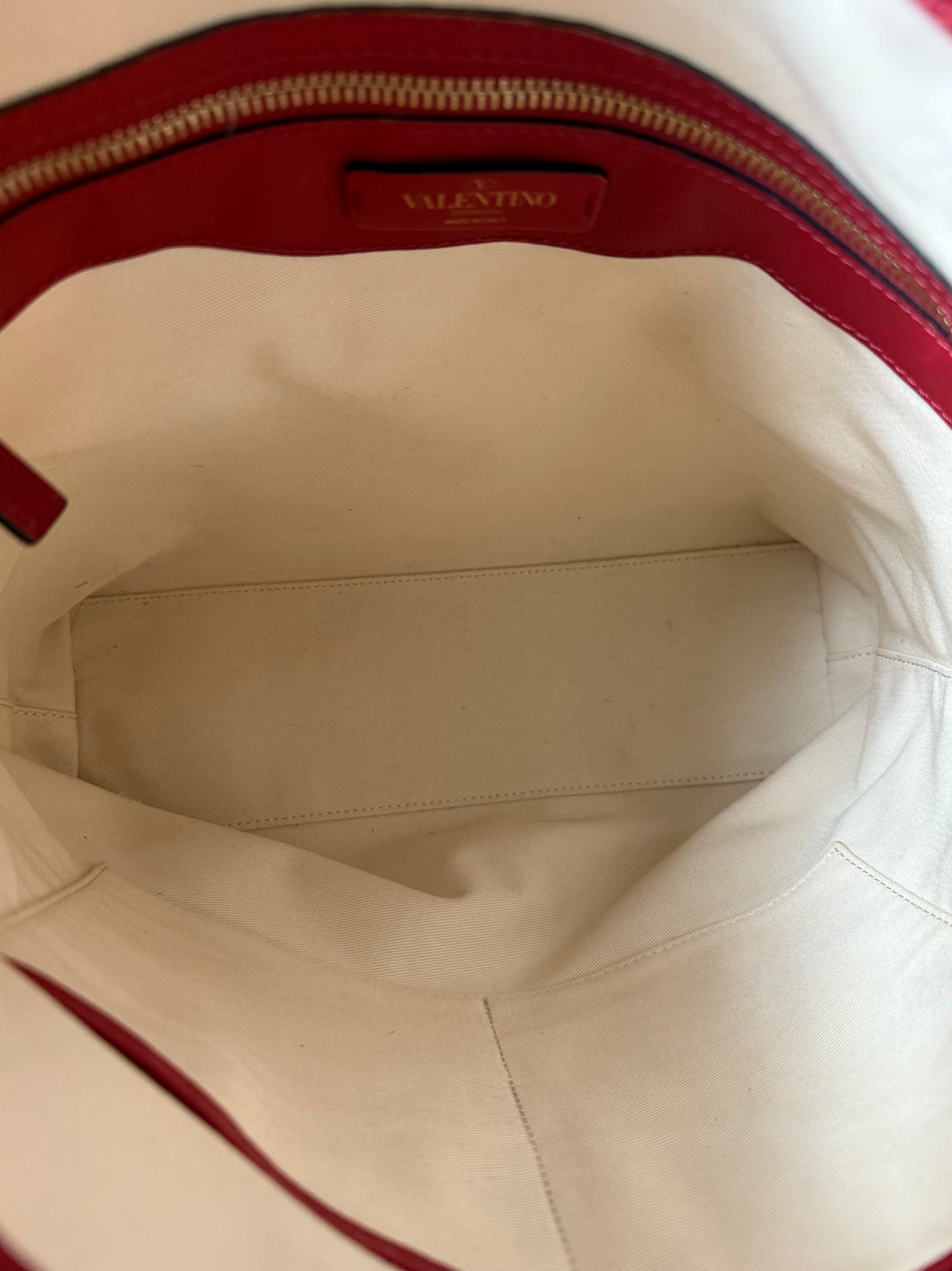Valentino Garavani Rockstar Leather Shoulder Bag Red