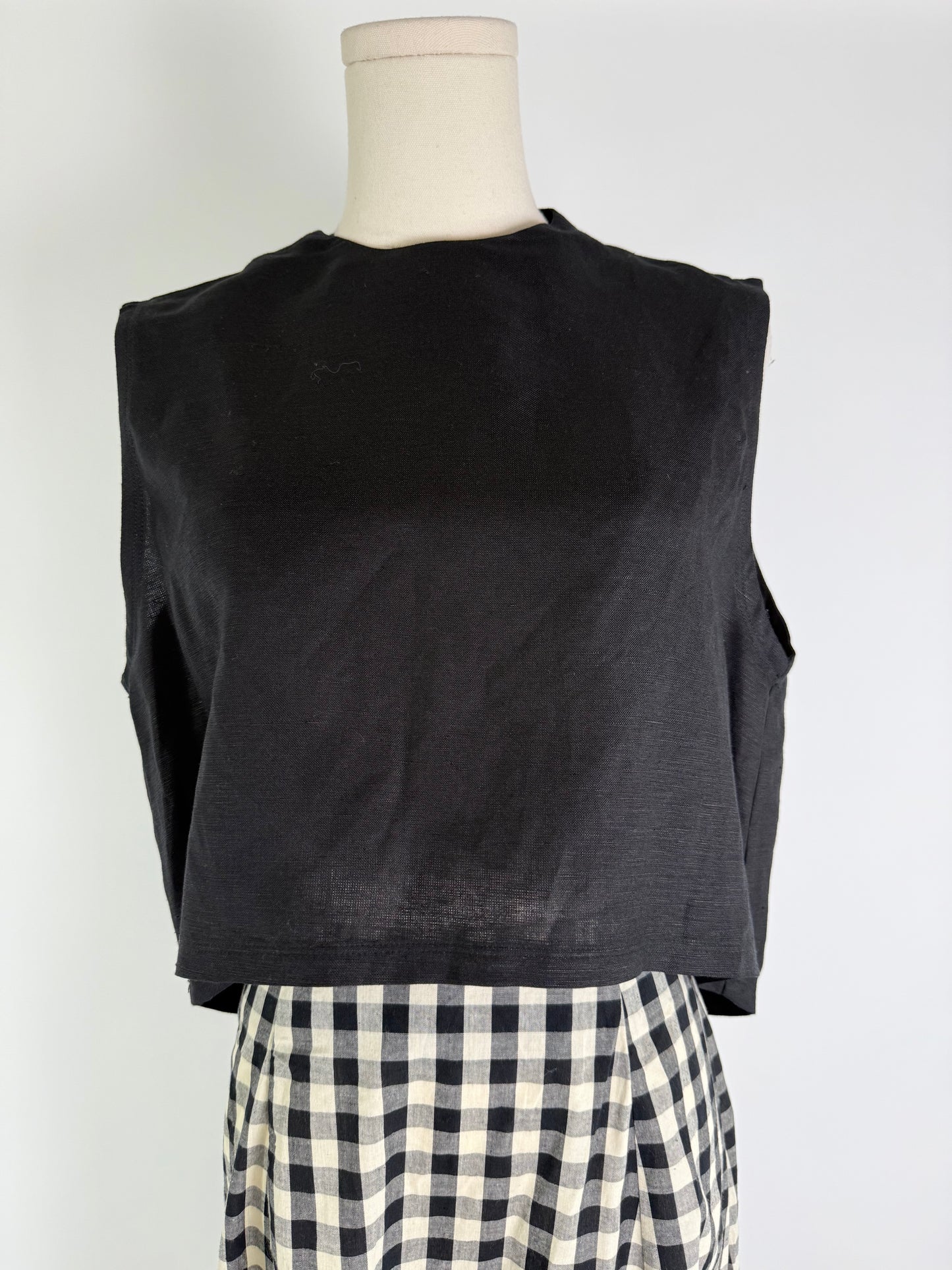 Hunter Bell Manning Black Top