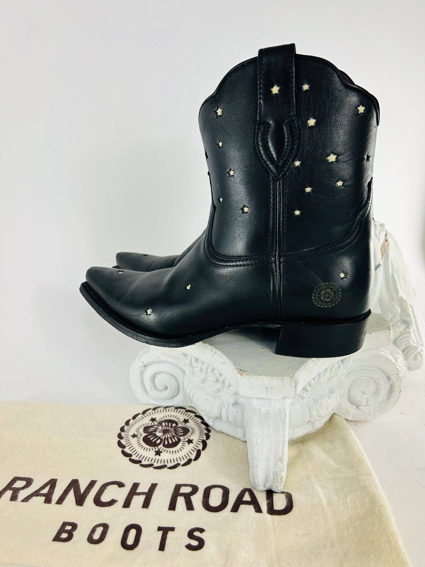 Short Ranch Road Boots