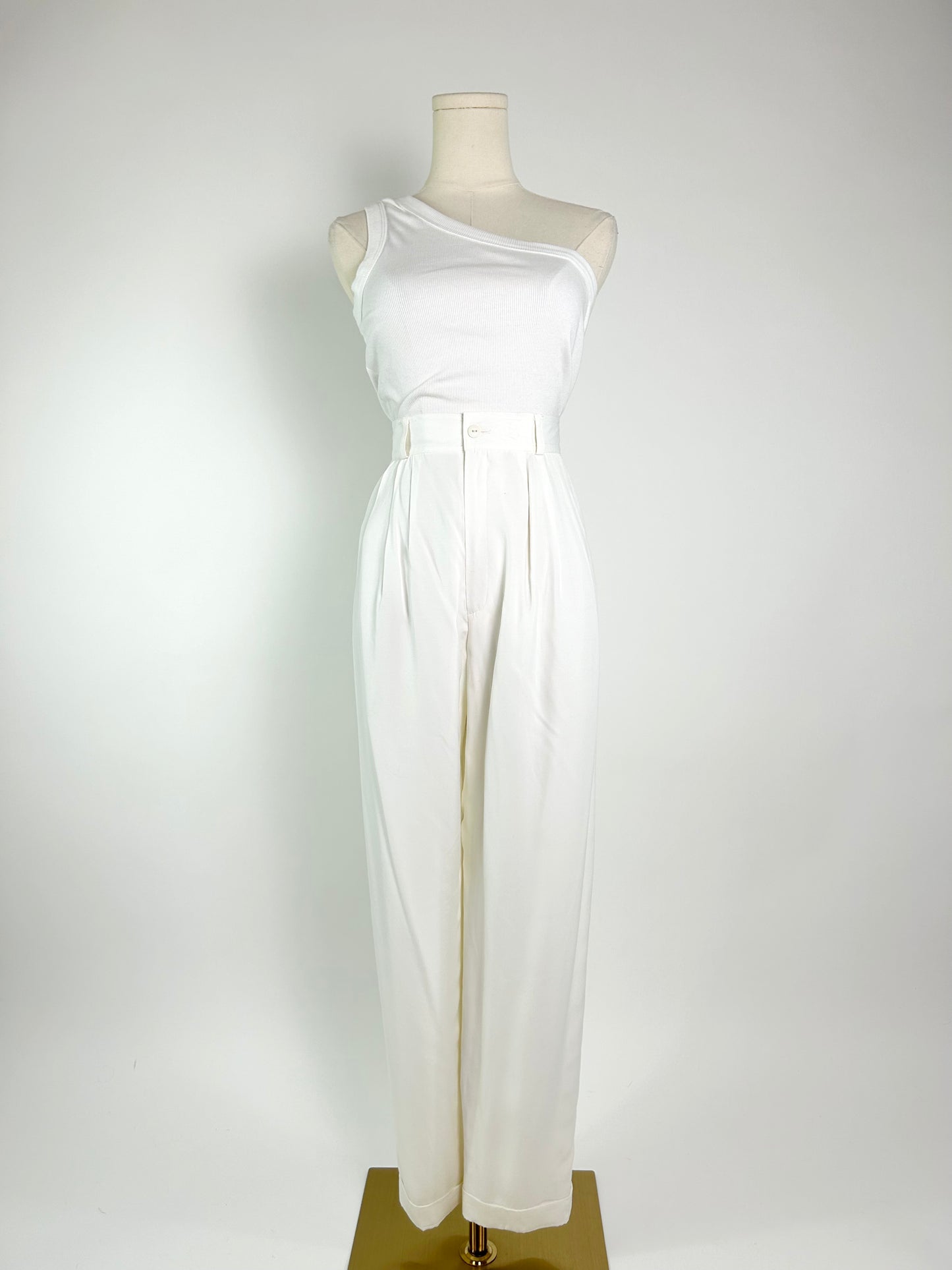 Vintage Dana Buchman White Pleated Pant