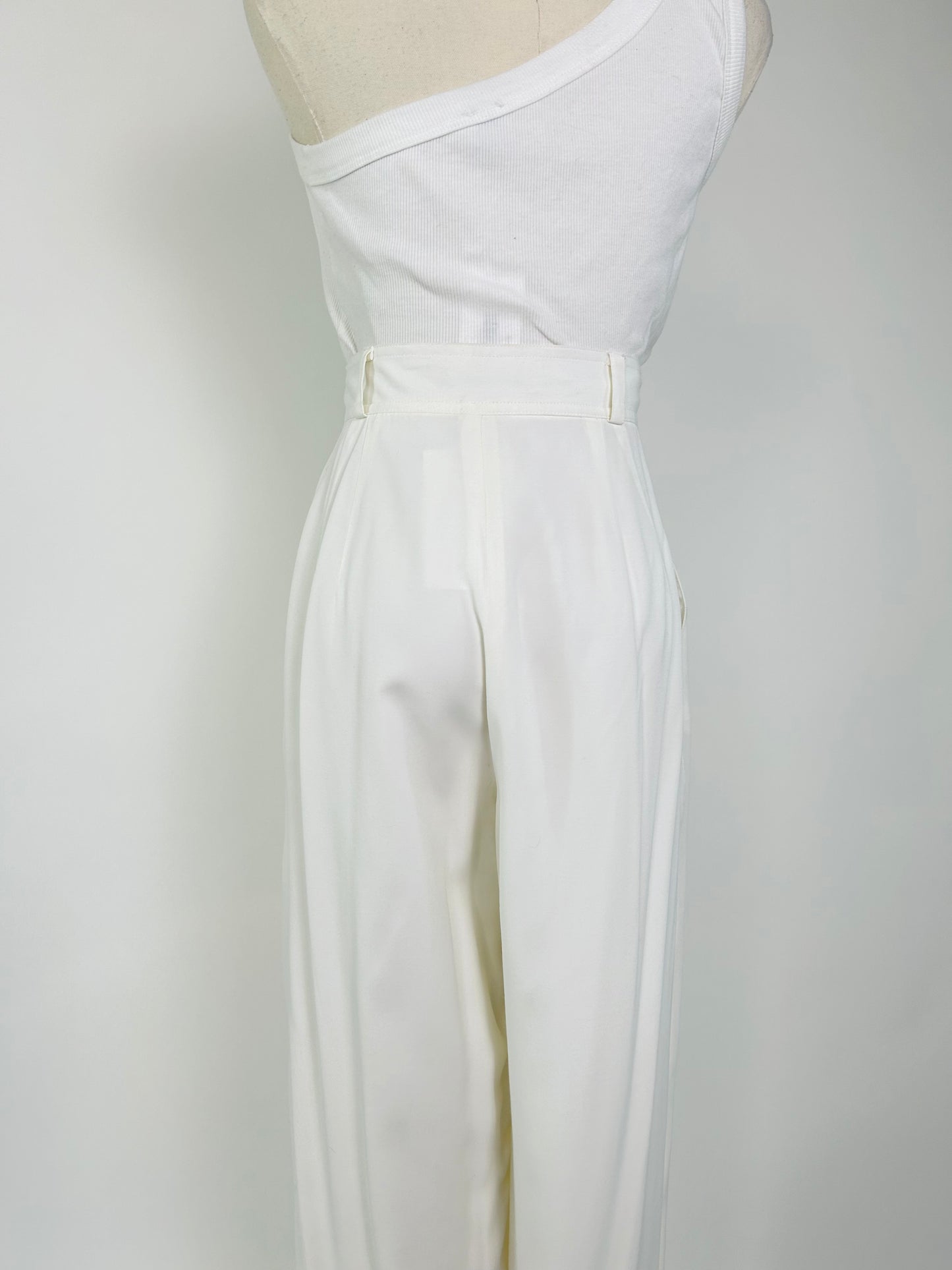 Vintage Dana Buchman White Pleated Pant