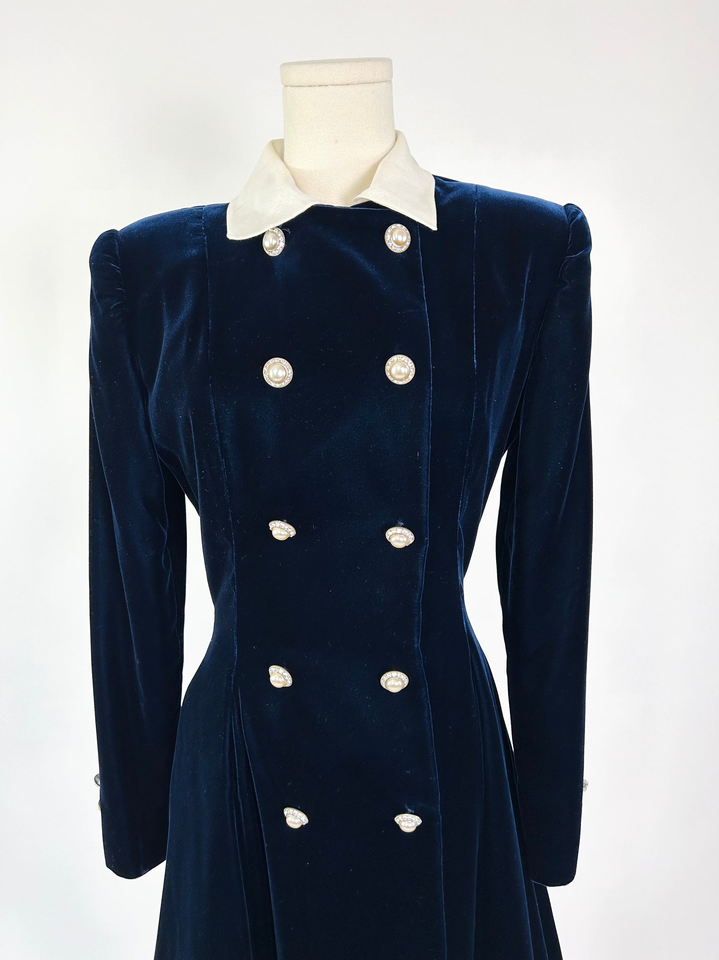 Vintage Oscar de la Renta Blue Velvet Collectors Dress