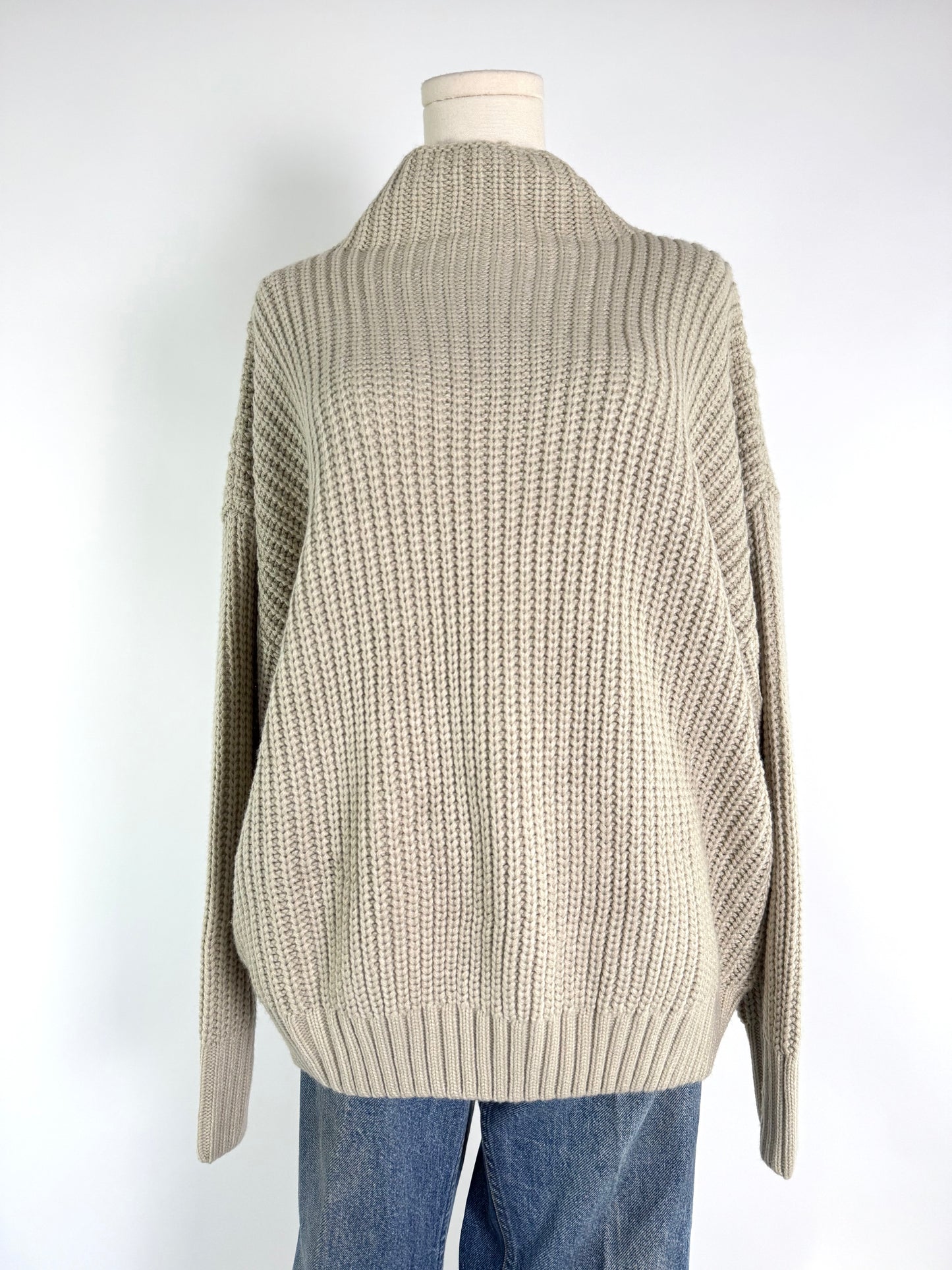 Nia Ribbed Sweater